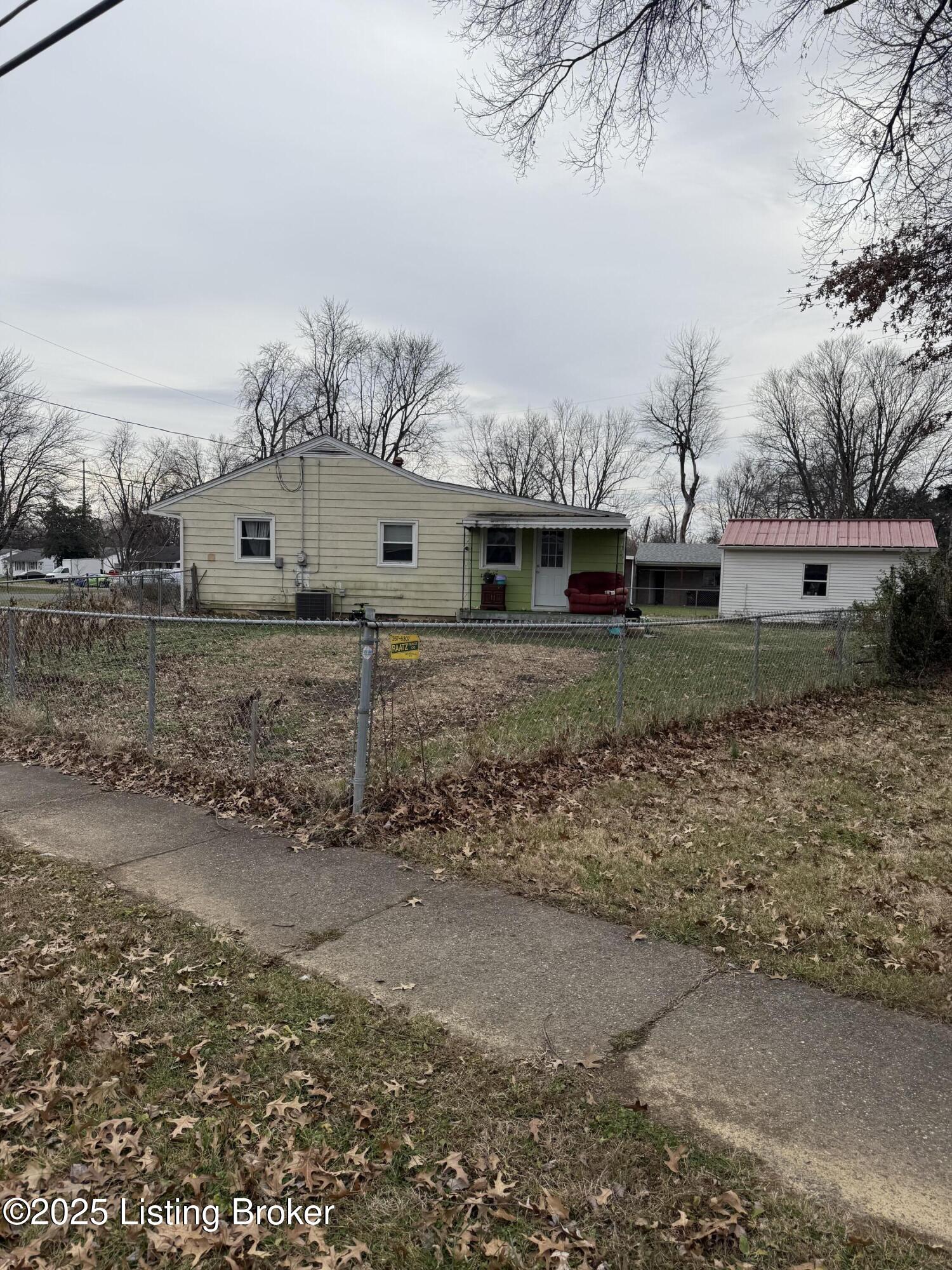 300 W Southside Ct