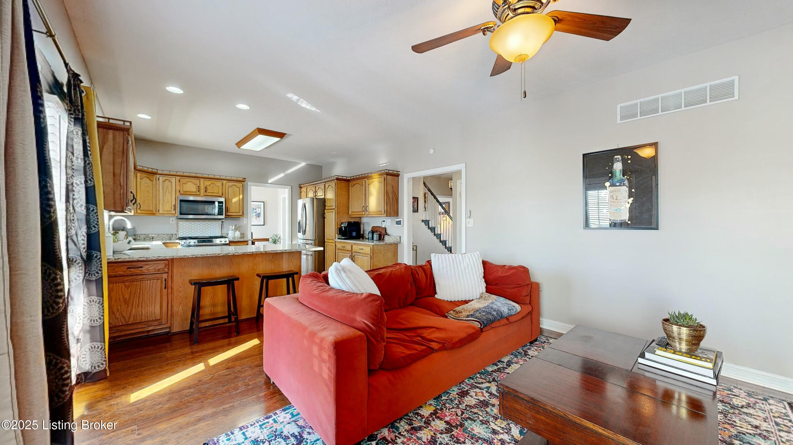 826 Palatka Rd