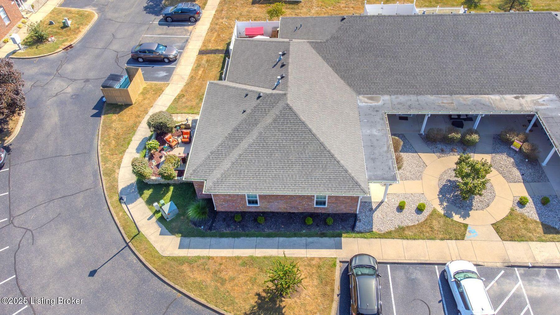 8534 Applegate Village Dr