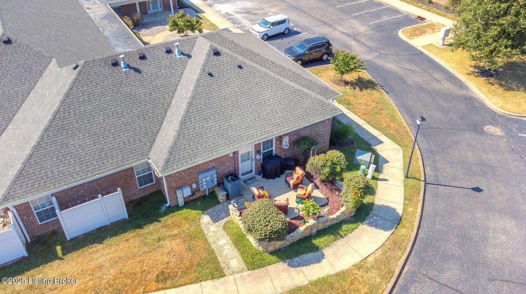 8534 Applegate Village Dr