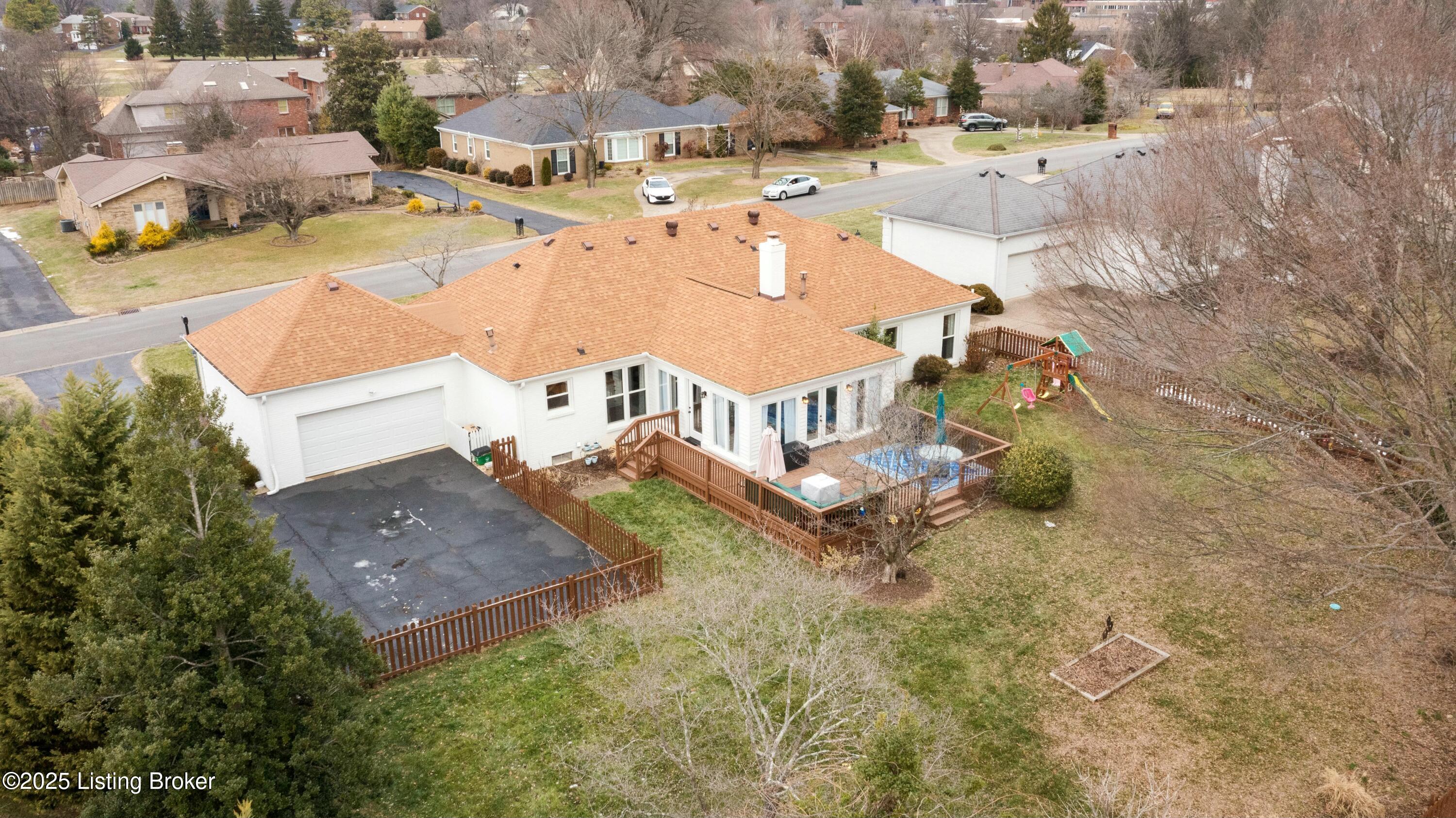 9104 Denington Dr