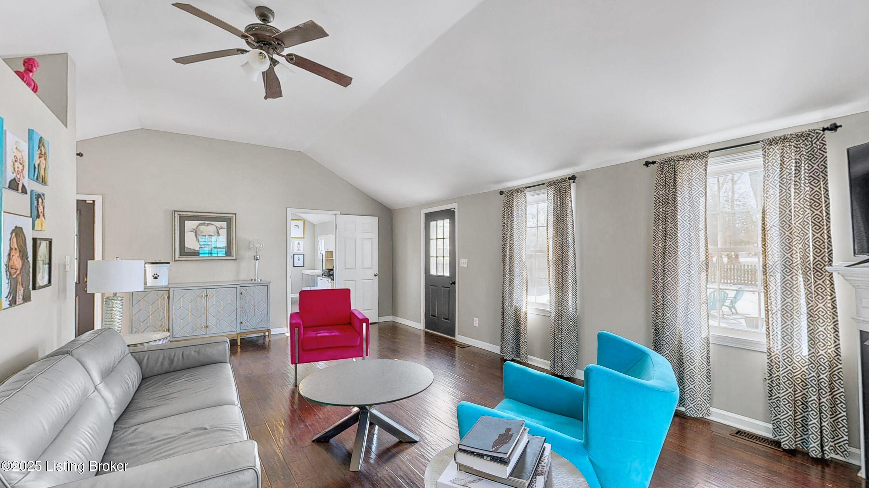 606 Washburn Ave