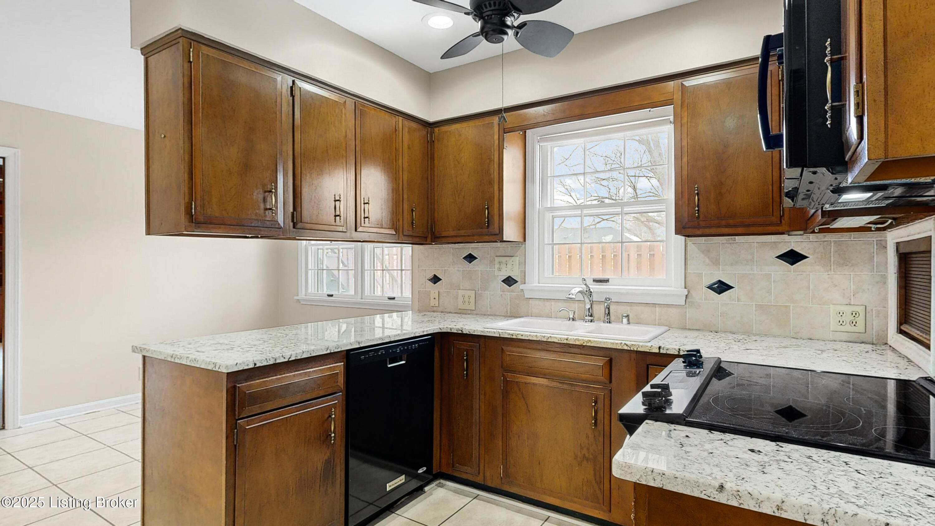 11107 Halkirk Pl
