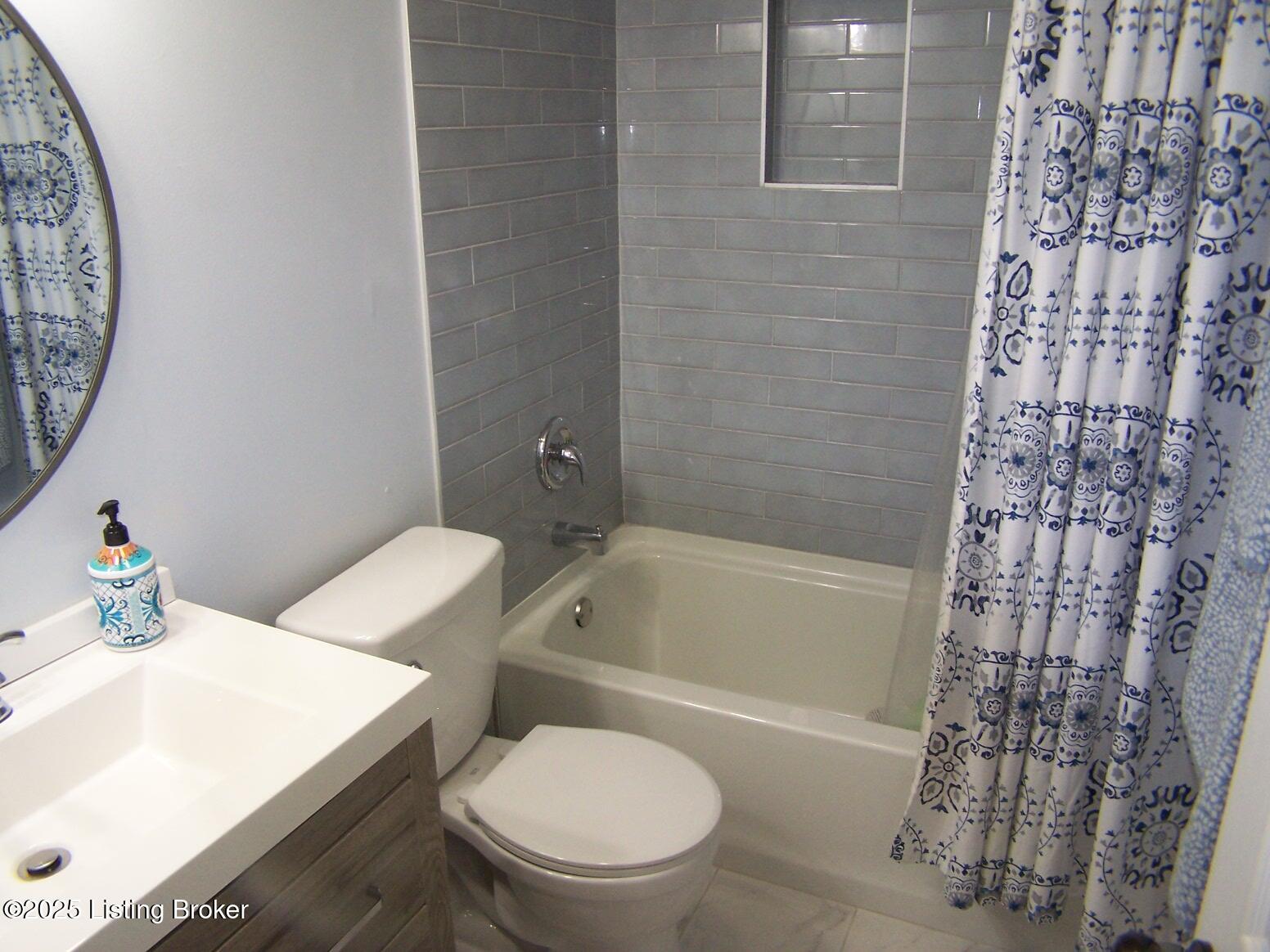 4615 Pulaski Ct