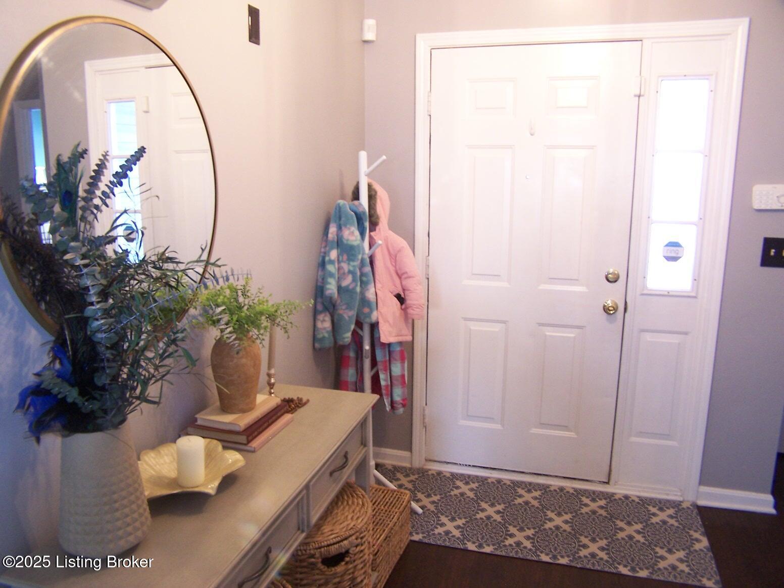 4615 Pulaski Ct