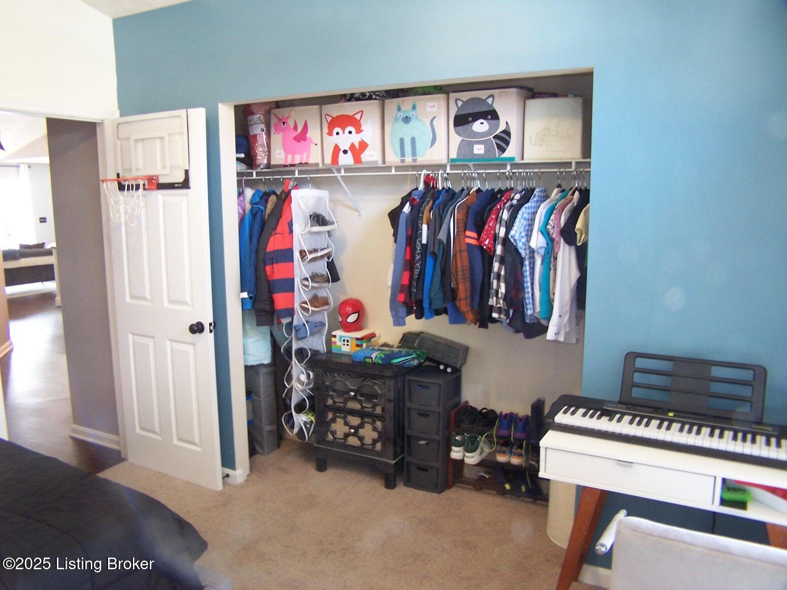 4615 Pulaski Ct