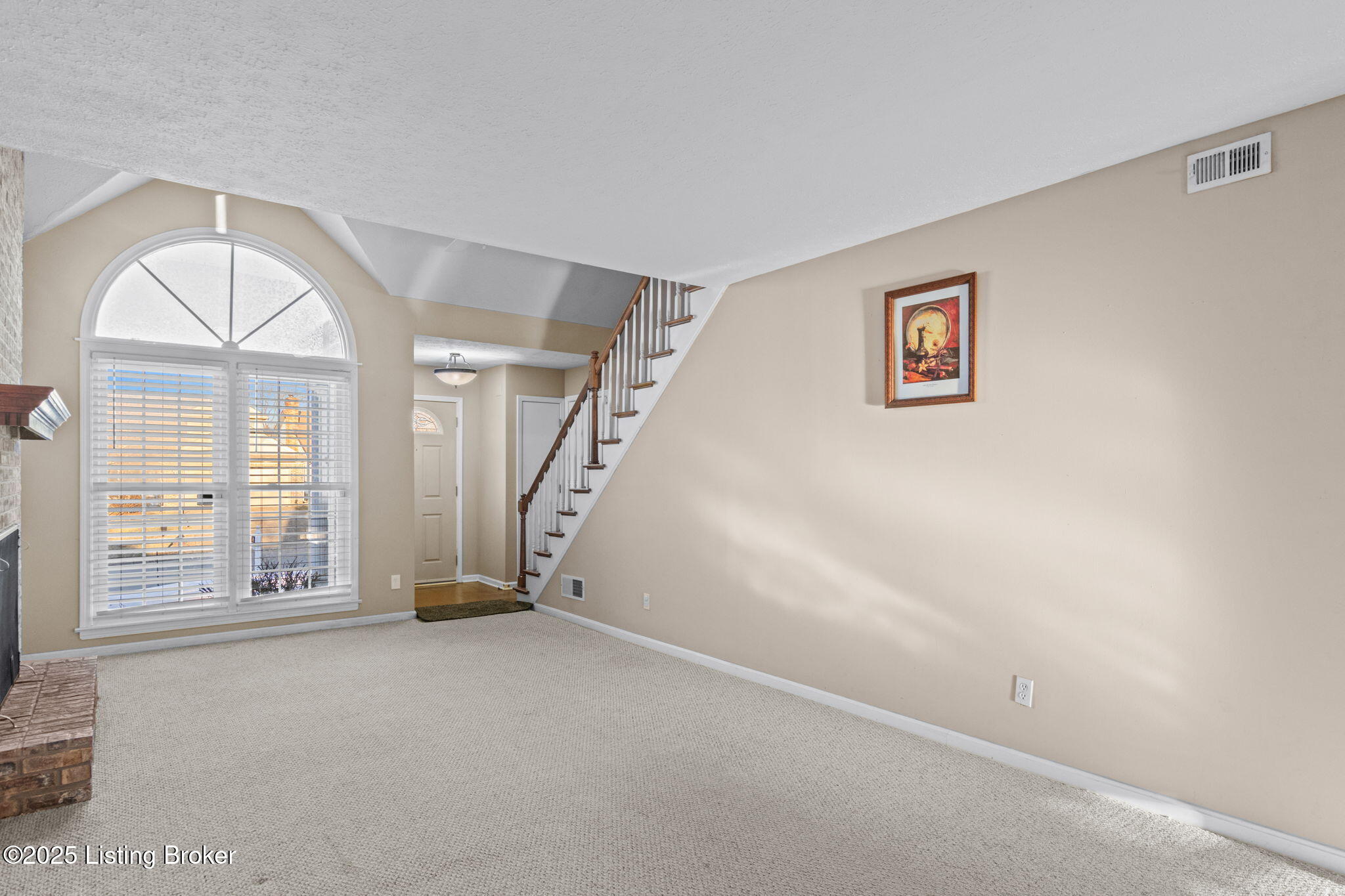 8008 Cloudcroft Ln