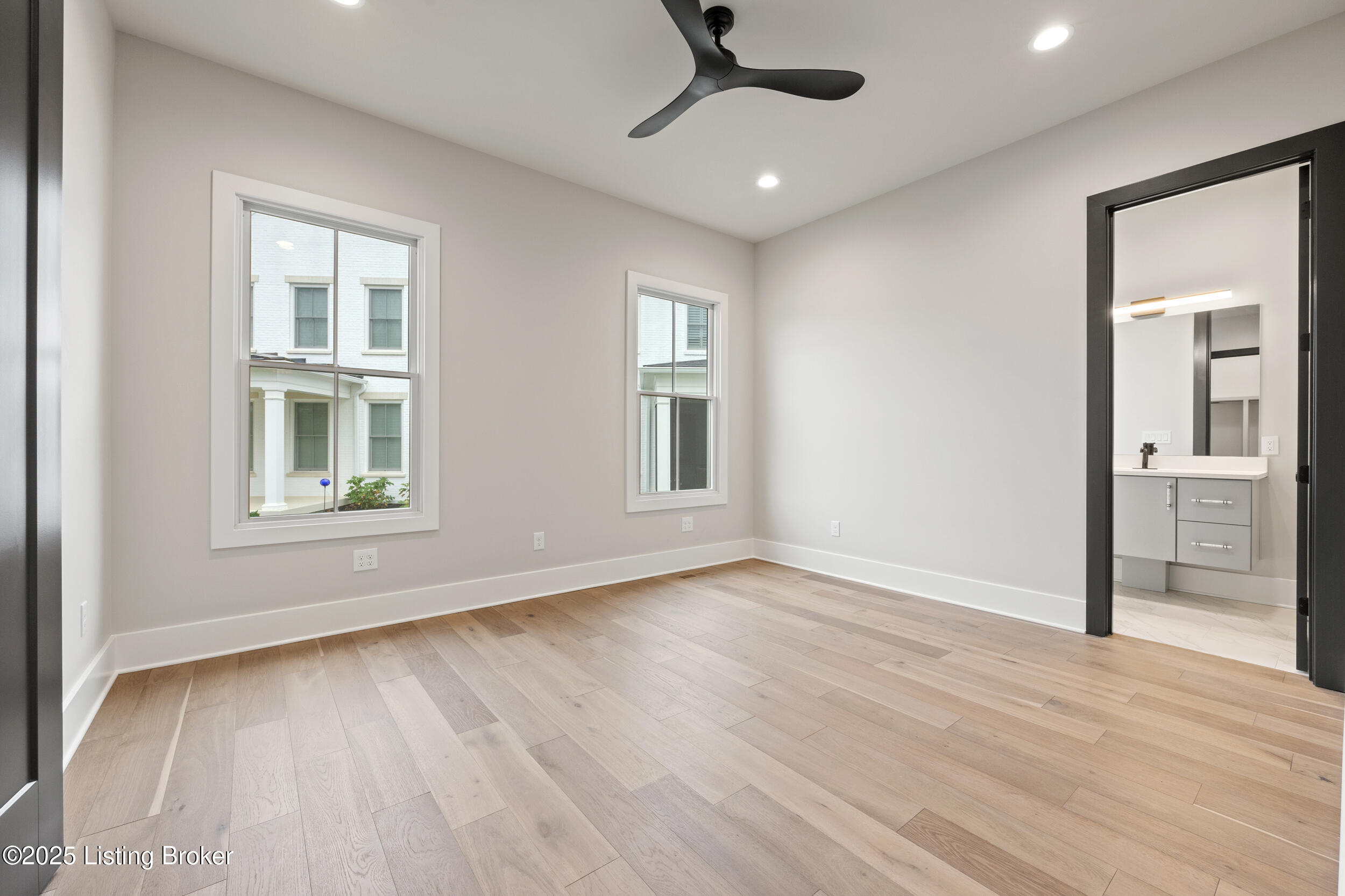 11416 River Beauty Loop