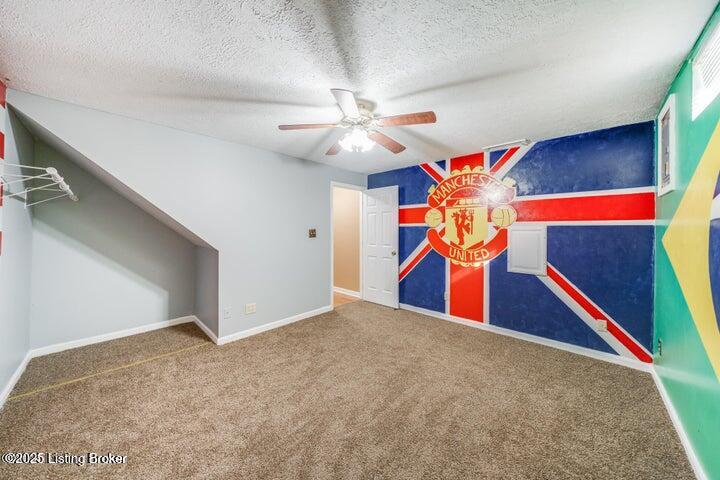 6006 Trappers Ridge Cir