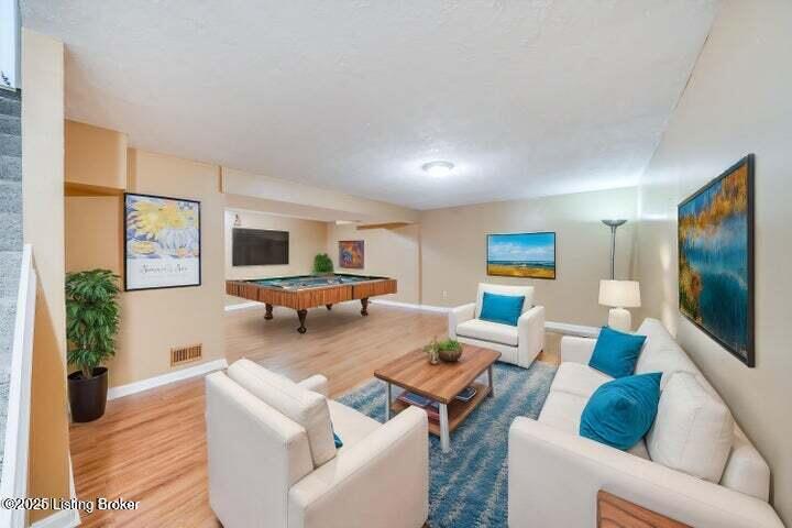 6006 Trappers Ridge Cir
