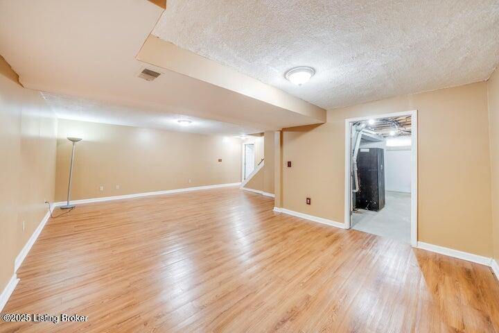 6006 Trappers Ridge Cir