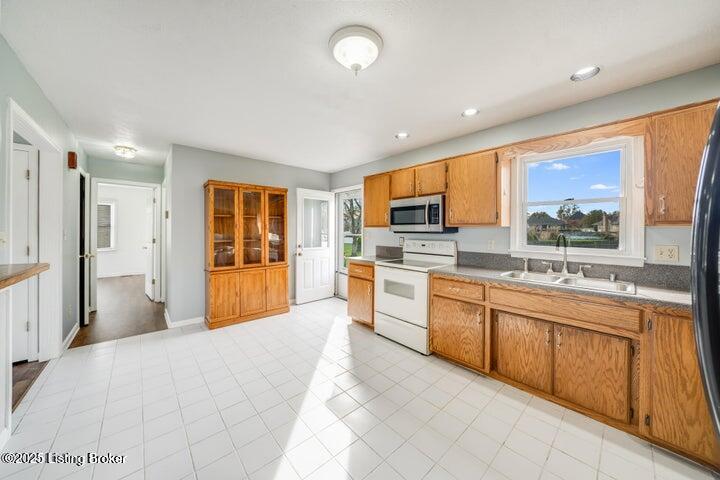 6006 Trappers Ridge Cir