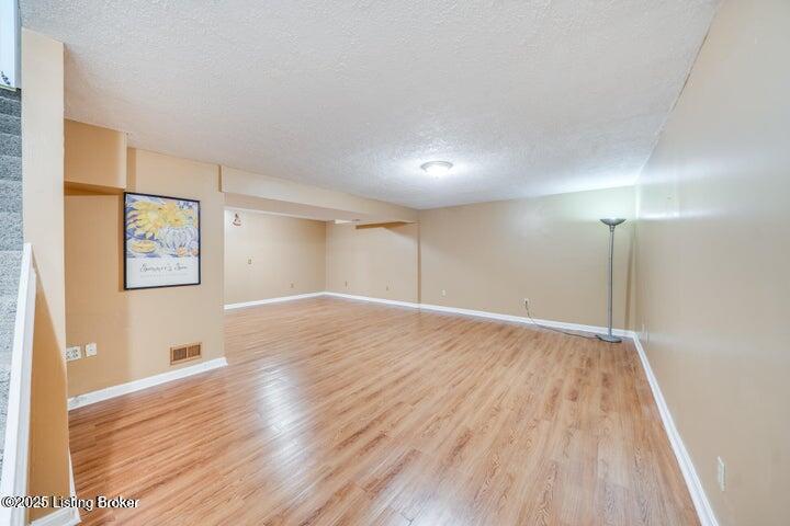 6006 Trappers Ridge Cir