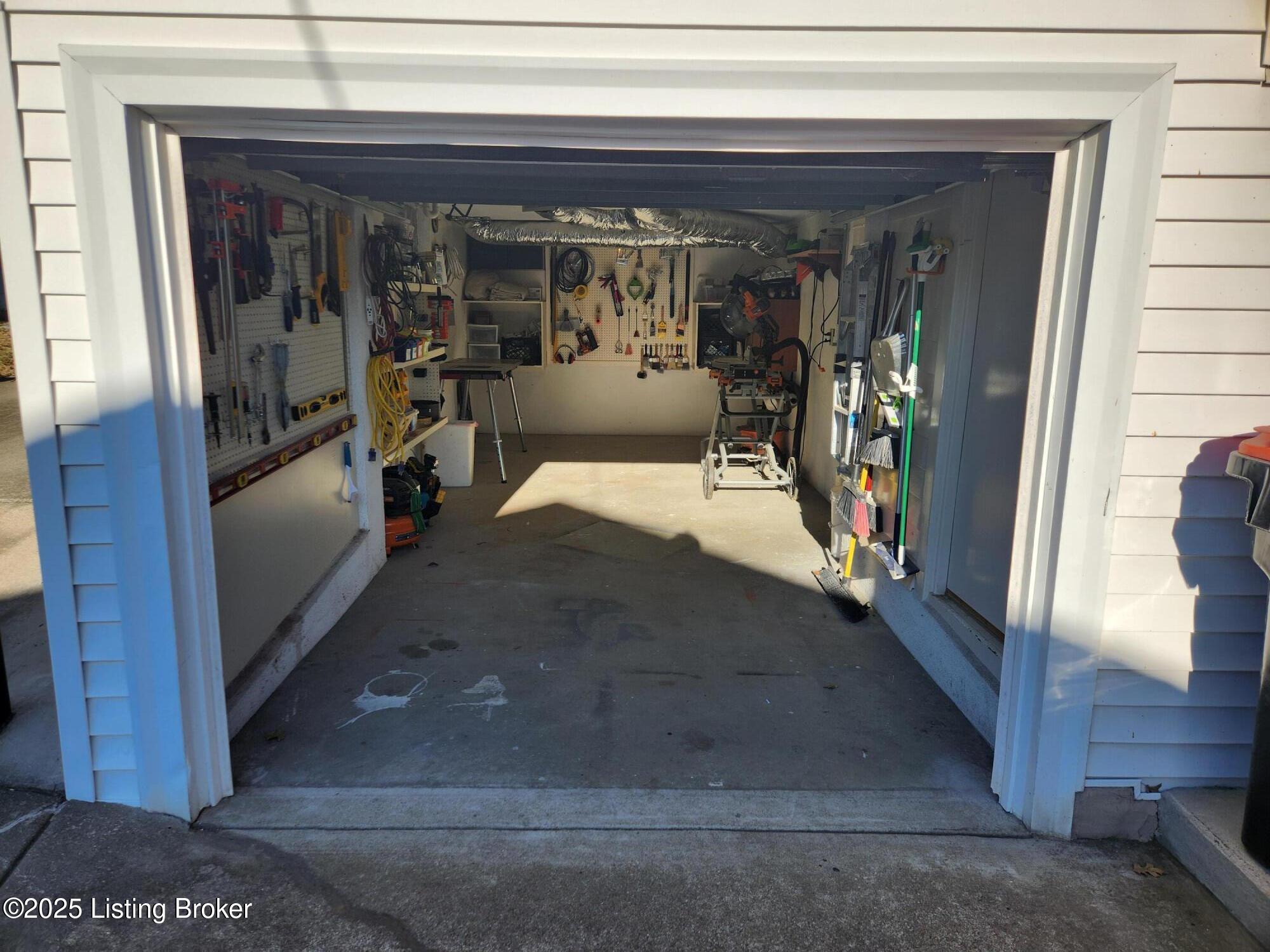1056 Eastern Pkwy
