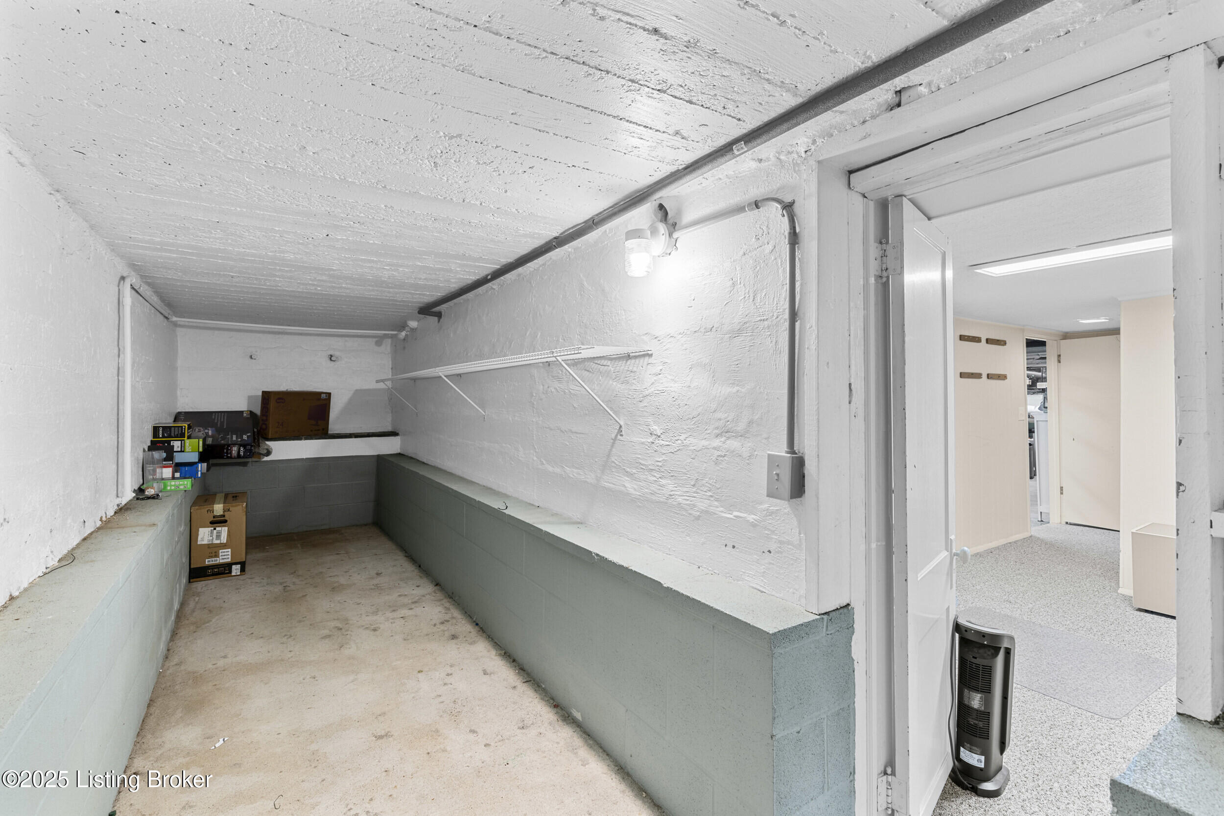 1056 Eastern Pkwy