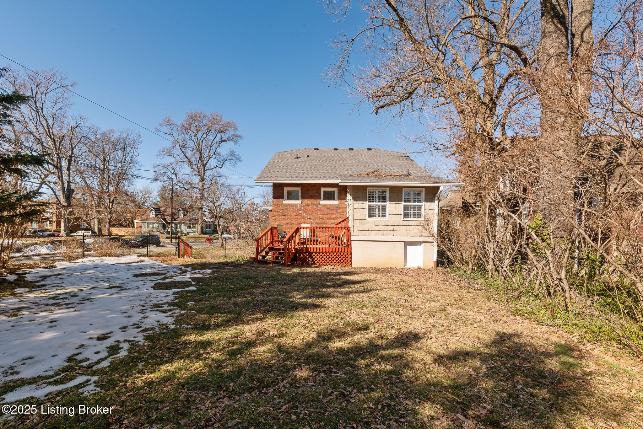 1834 Roanoke Ave