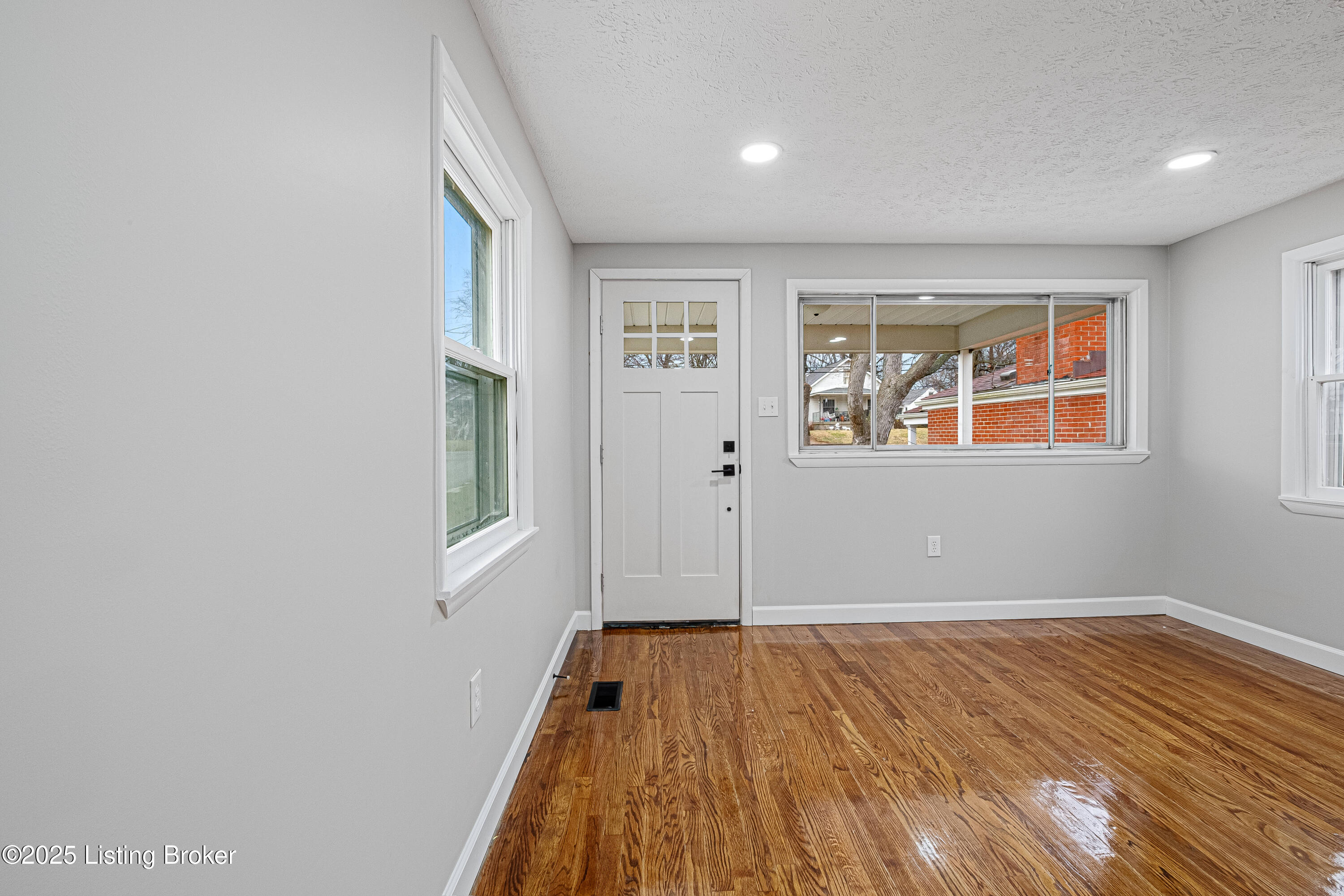 1621 Belmar Dr