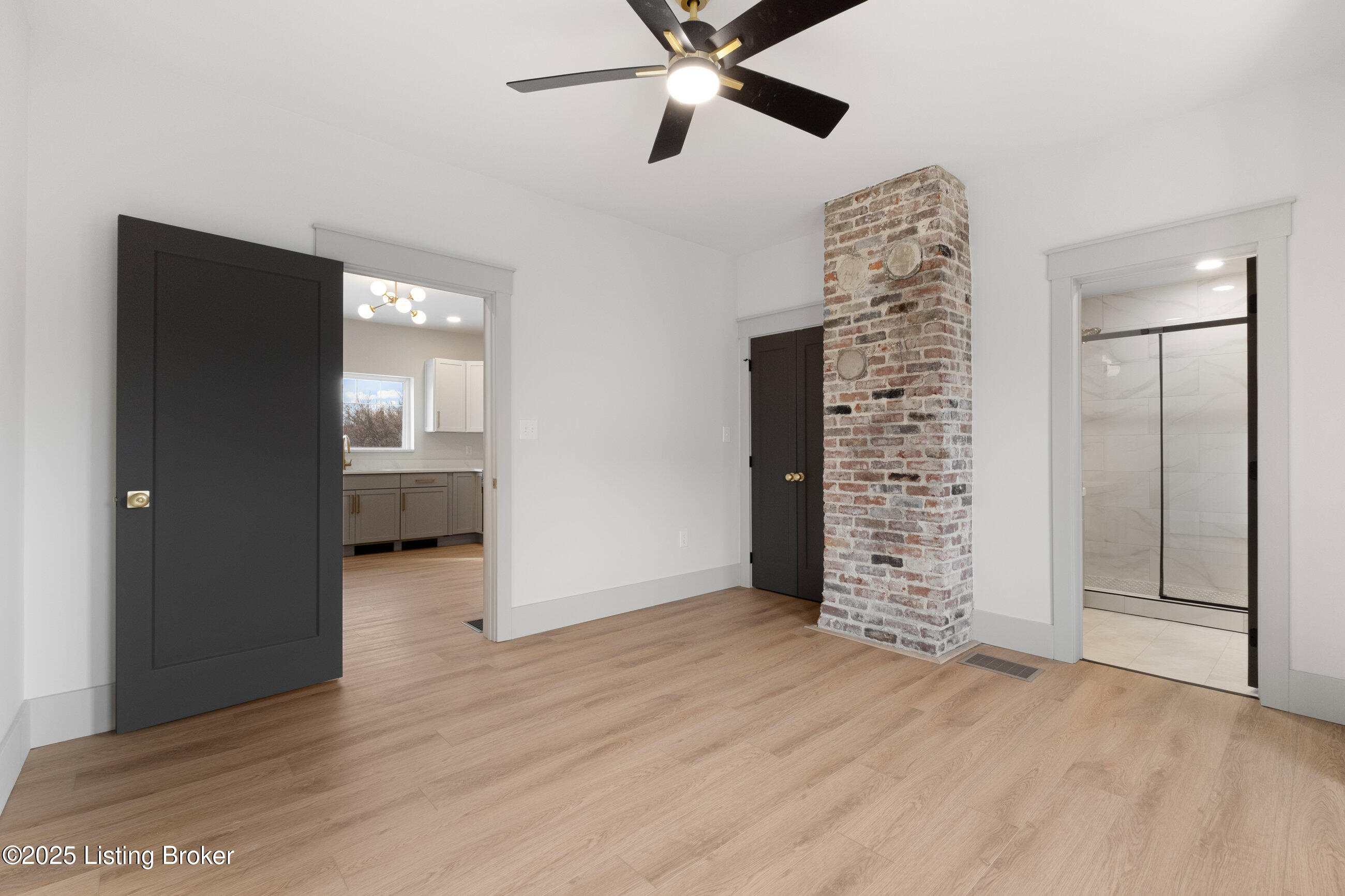 4496 N Main St