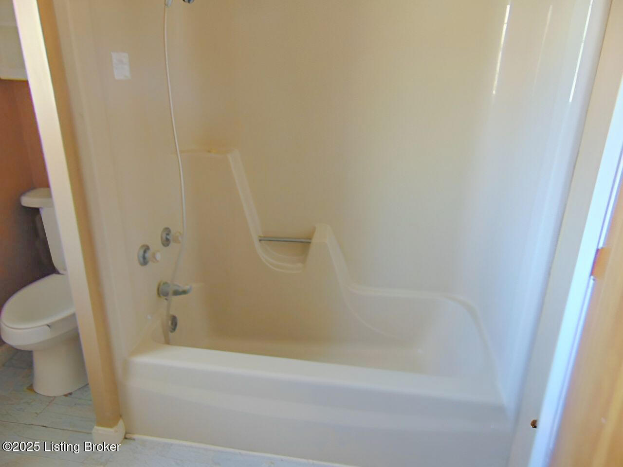 115 Delaware Way
