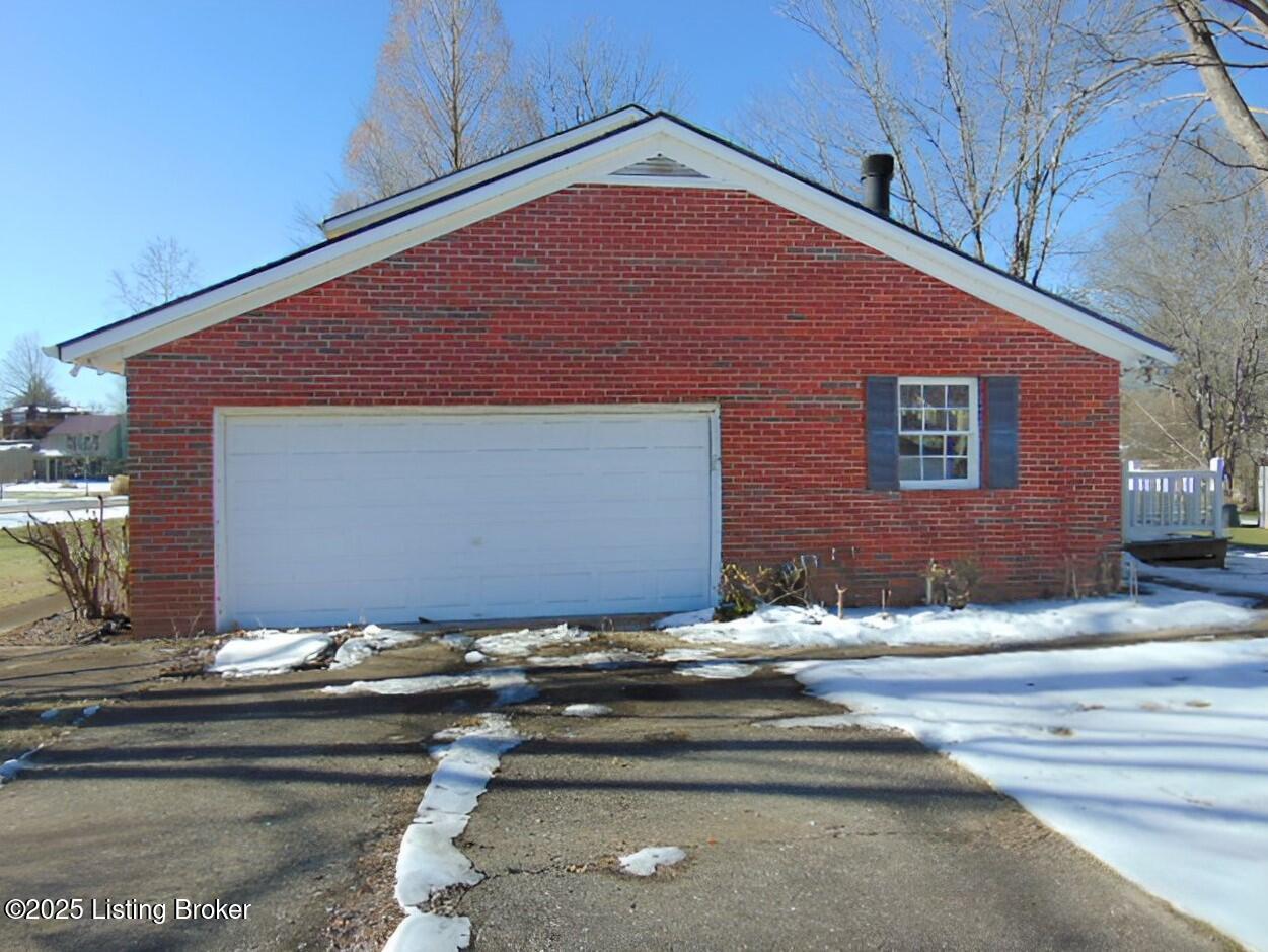 115 Delaware Way