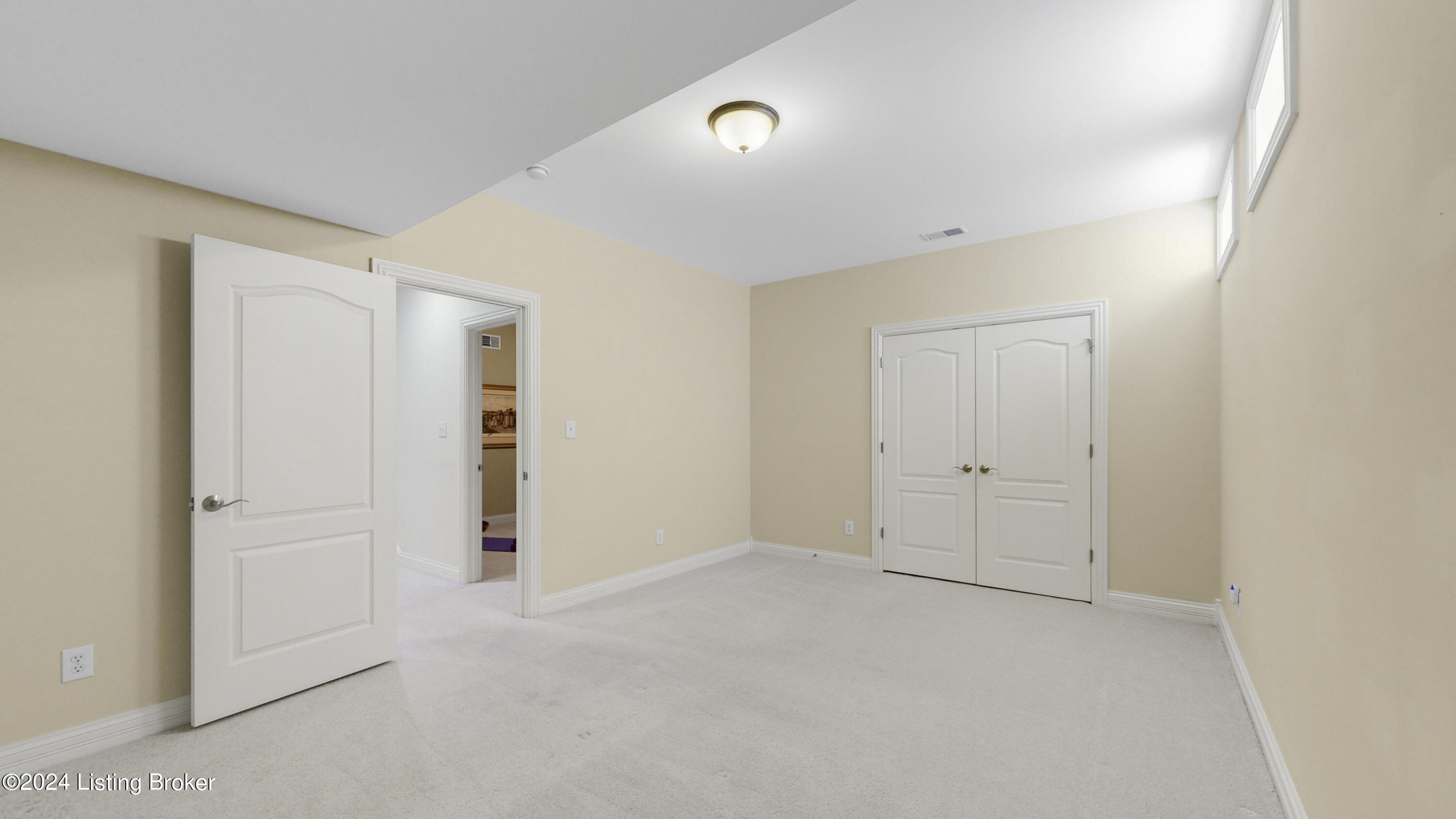 124 Whispering Pines Cir B