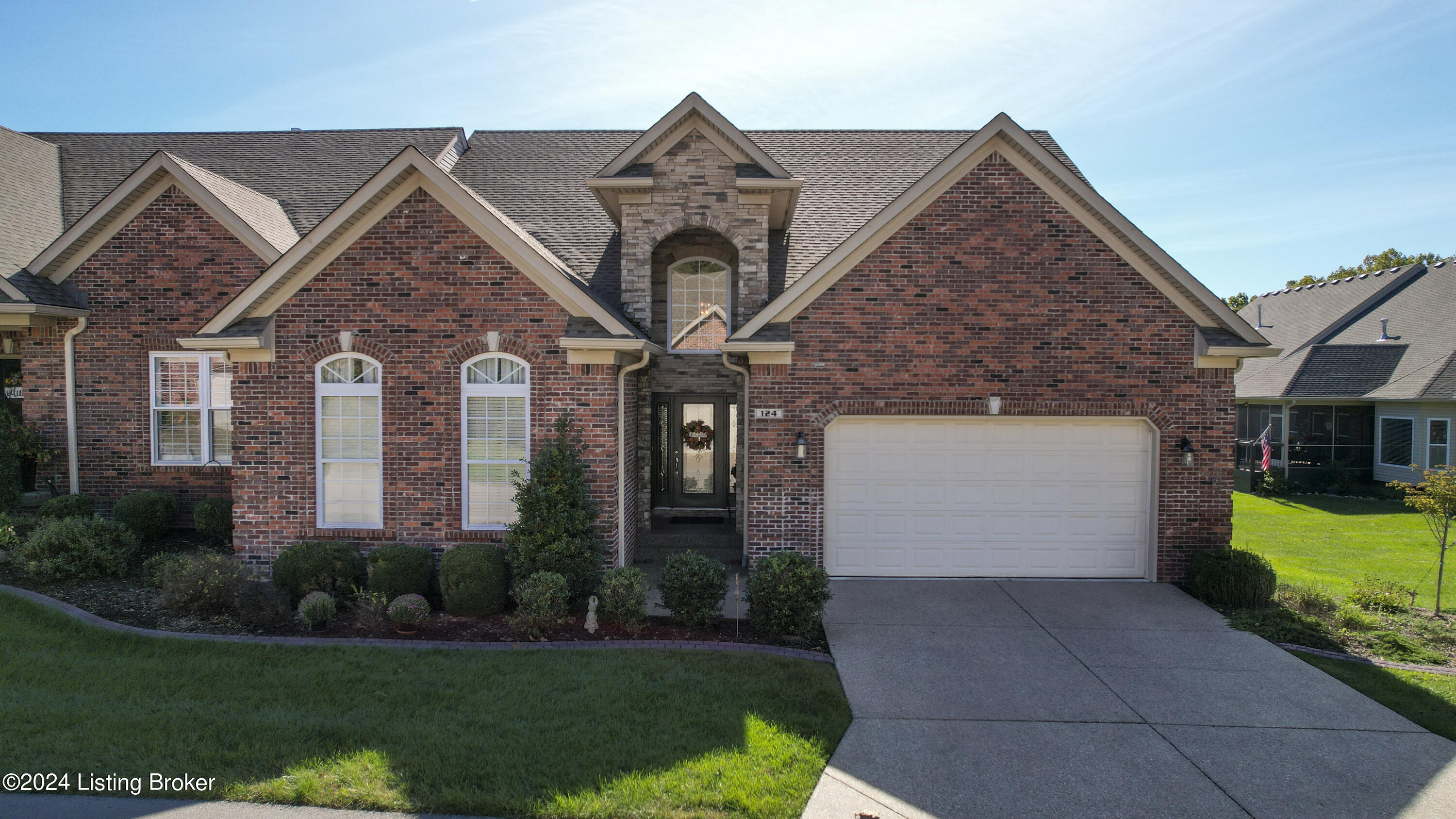 124 Whispering Pines Cir B
