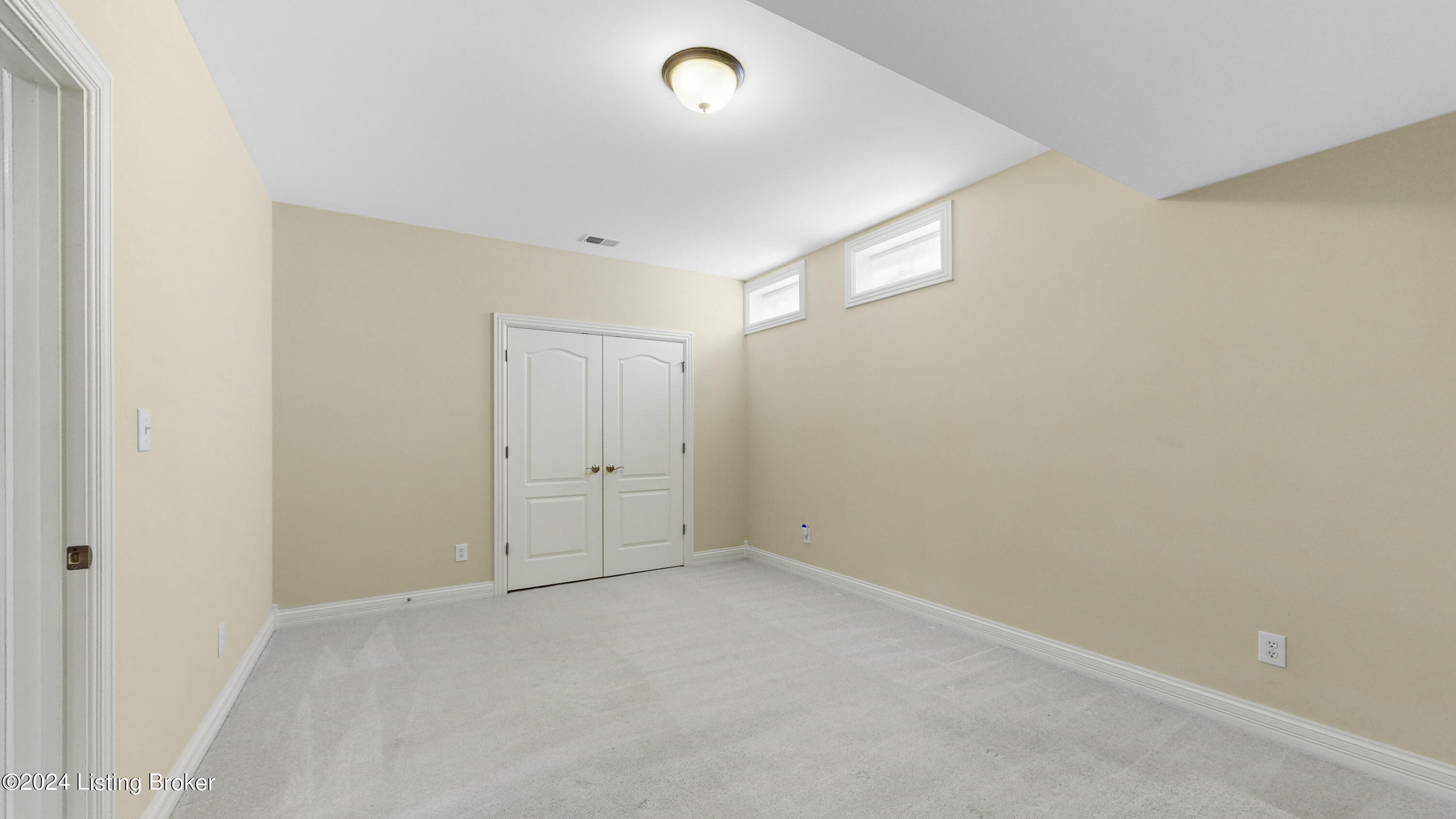 124 Whispering Pines Cir B