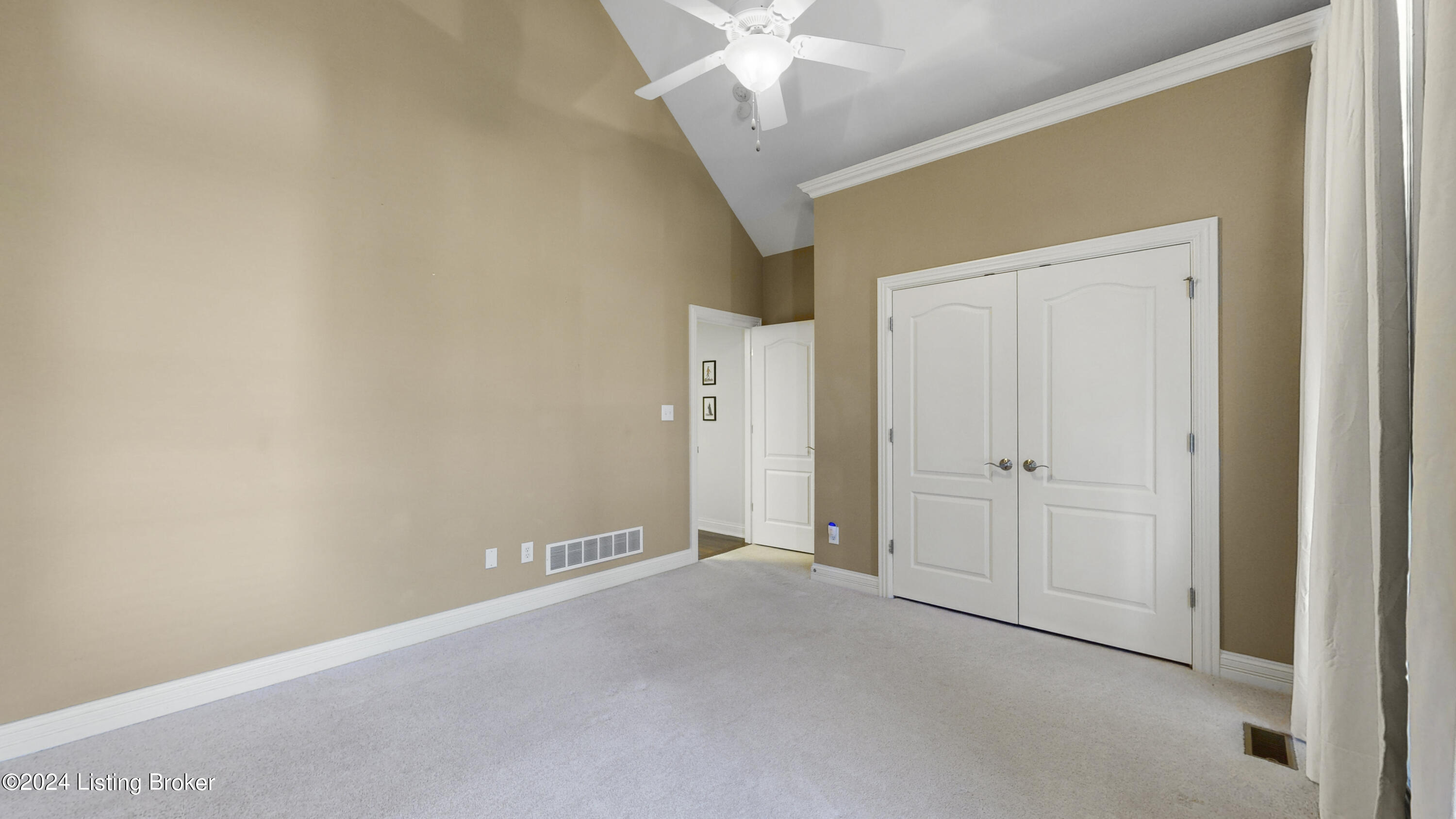 124 Whispering Pines Cir B