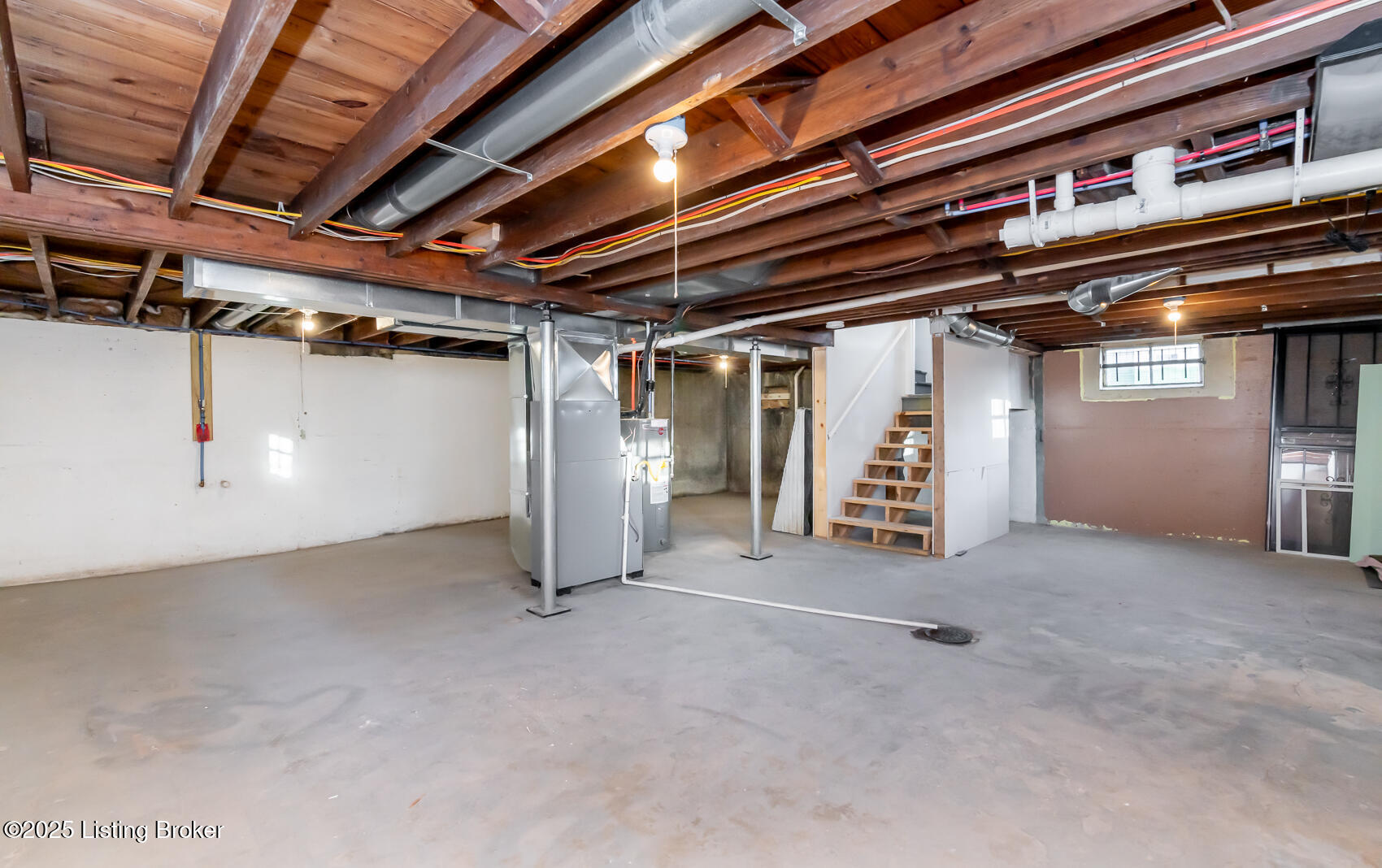333 N 38th St