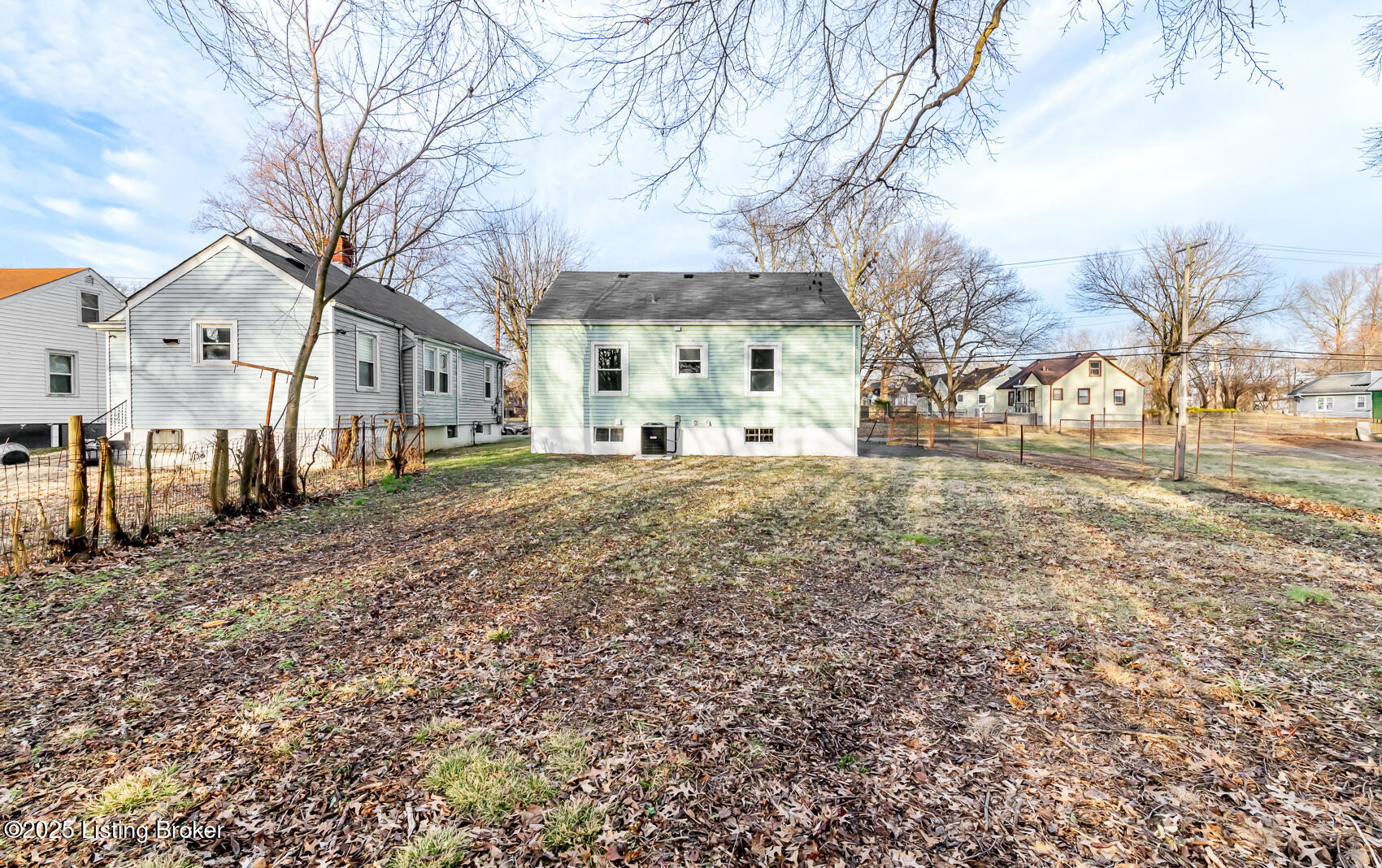 333 N 38th St