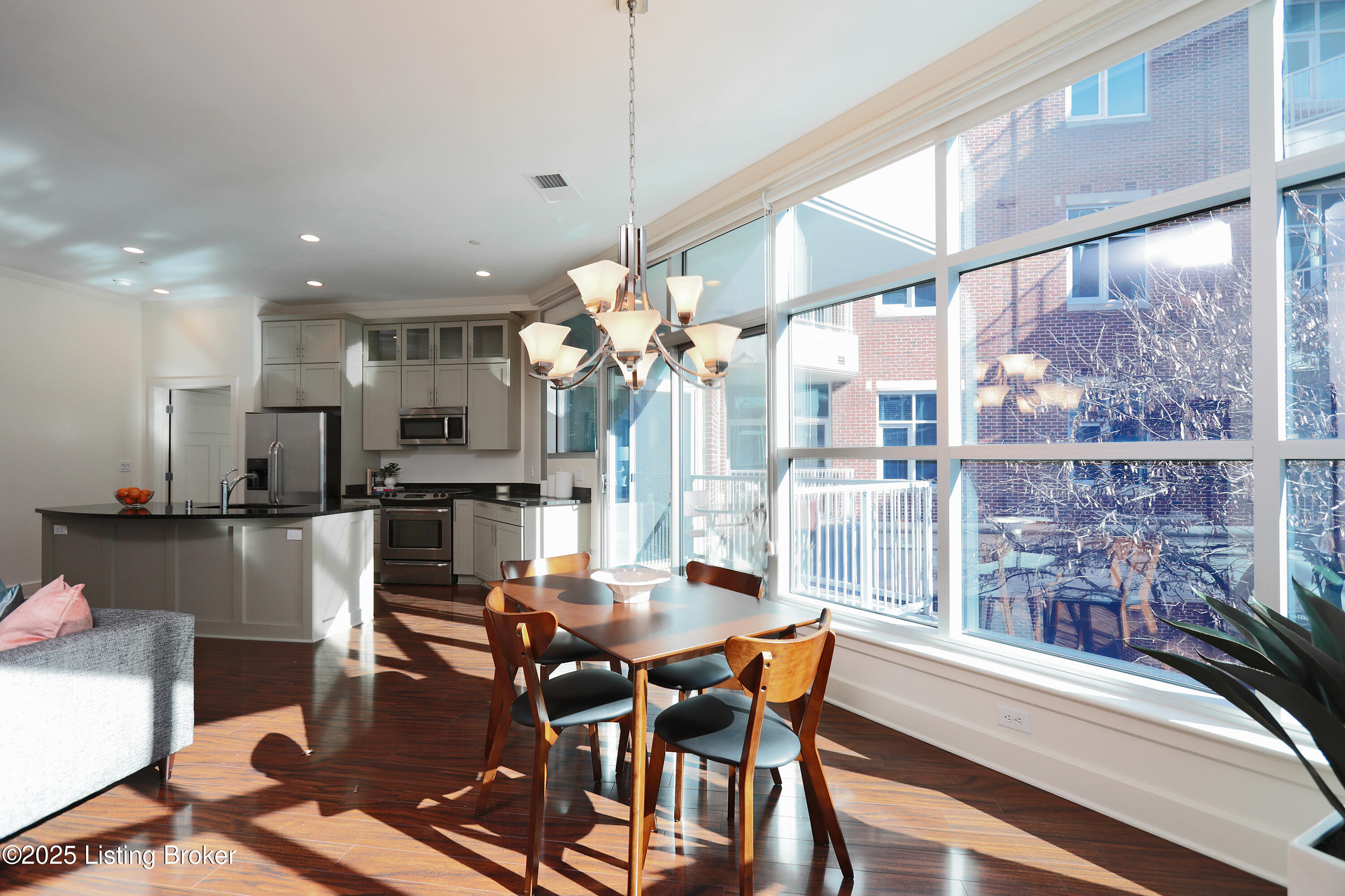 324 E Main St 227