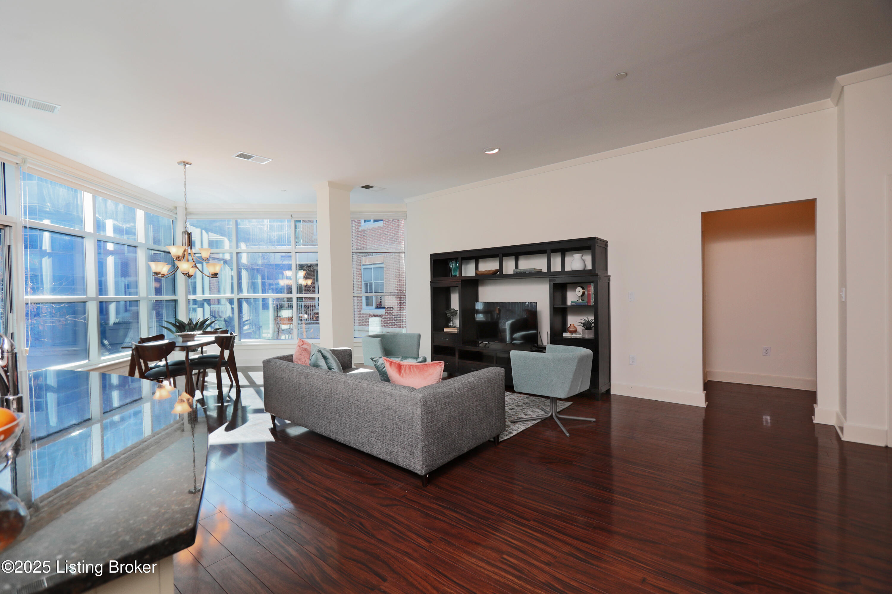 324 E Main St 227