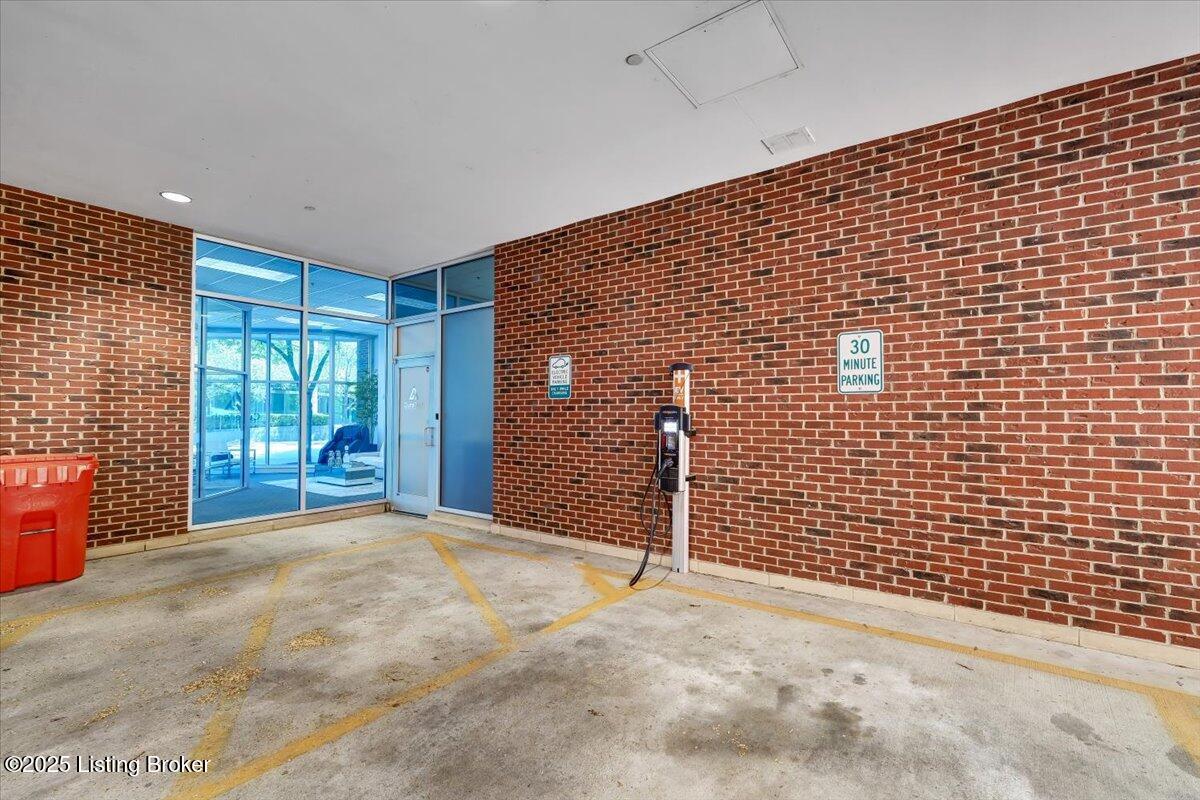 324 E Main St 227