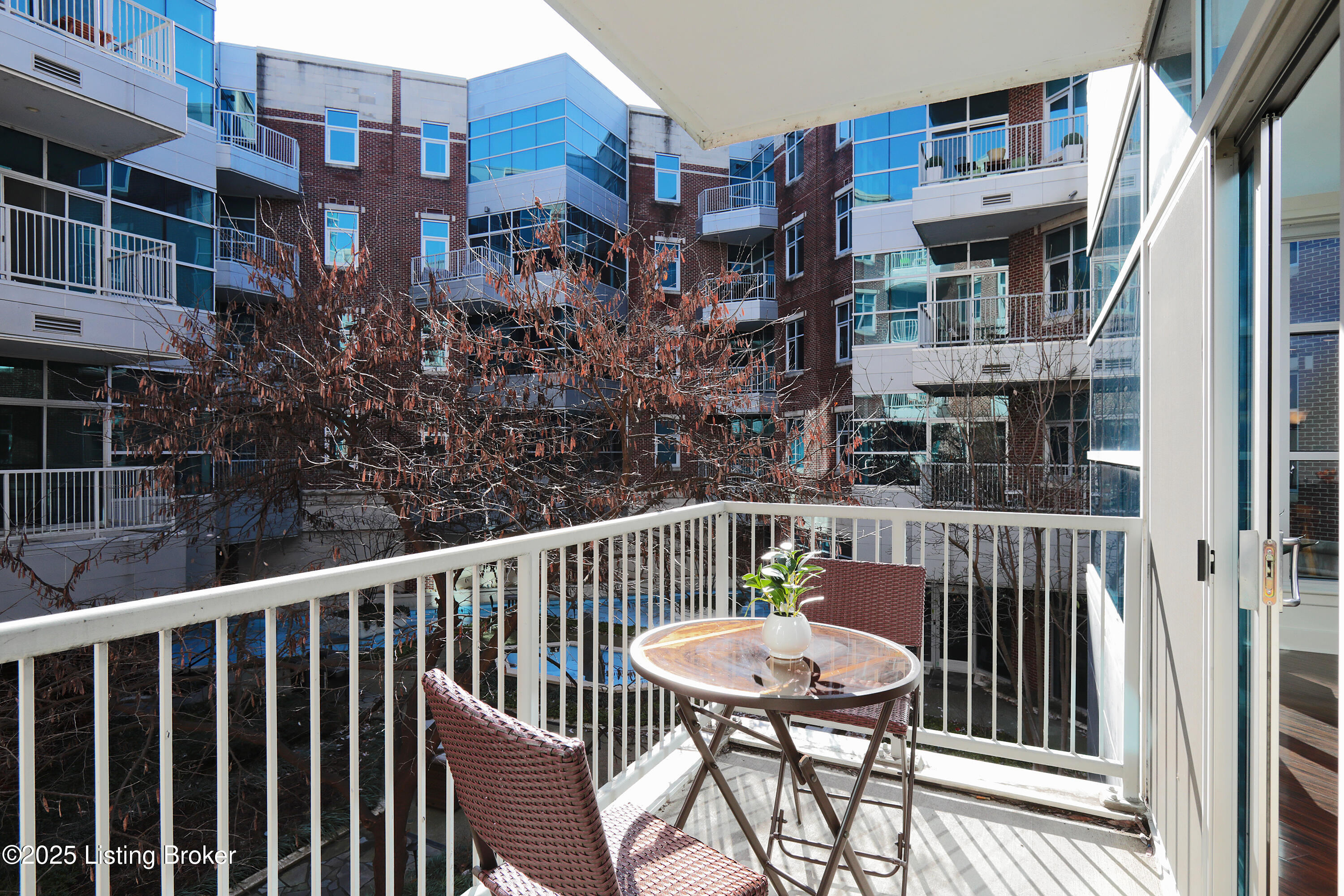 324 E Main St 227
