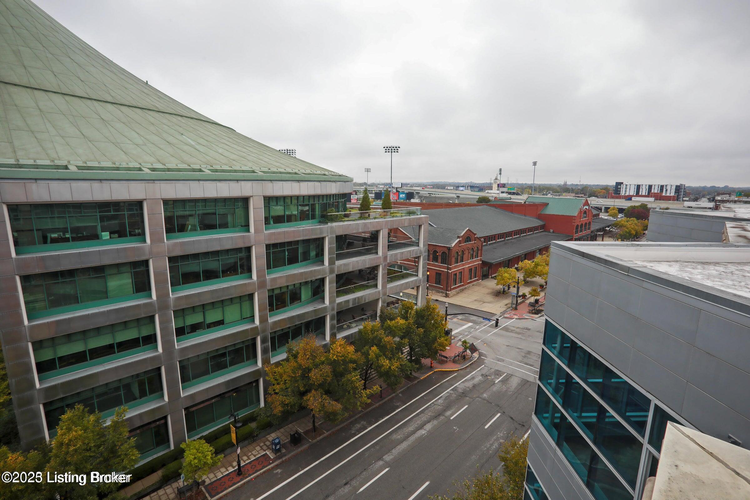 324 E Main St 227