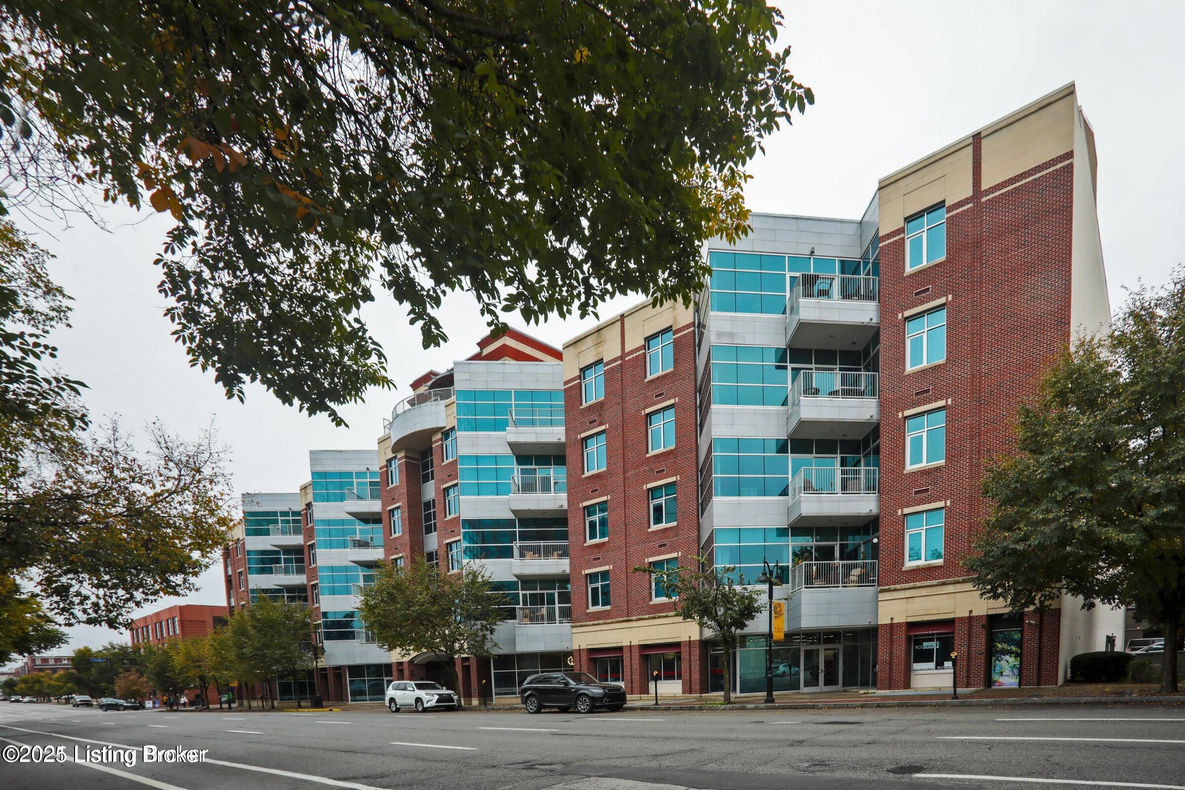 324 E Main St 227