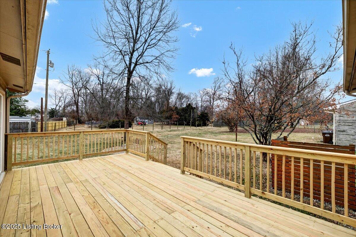 6711 Riverway Dr