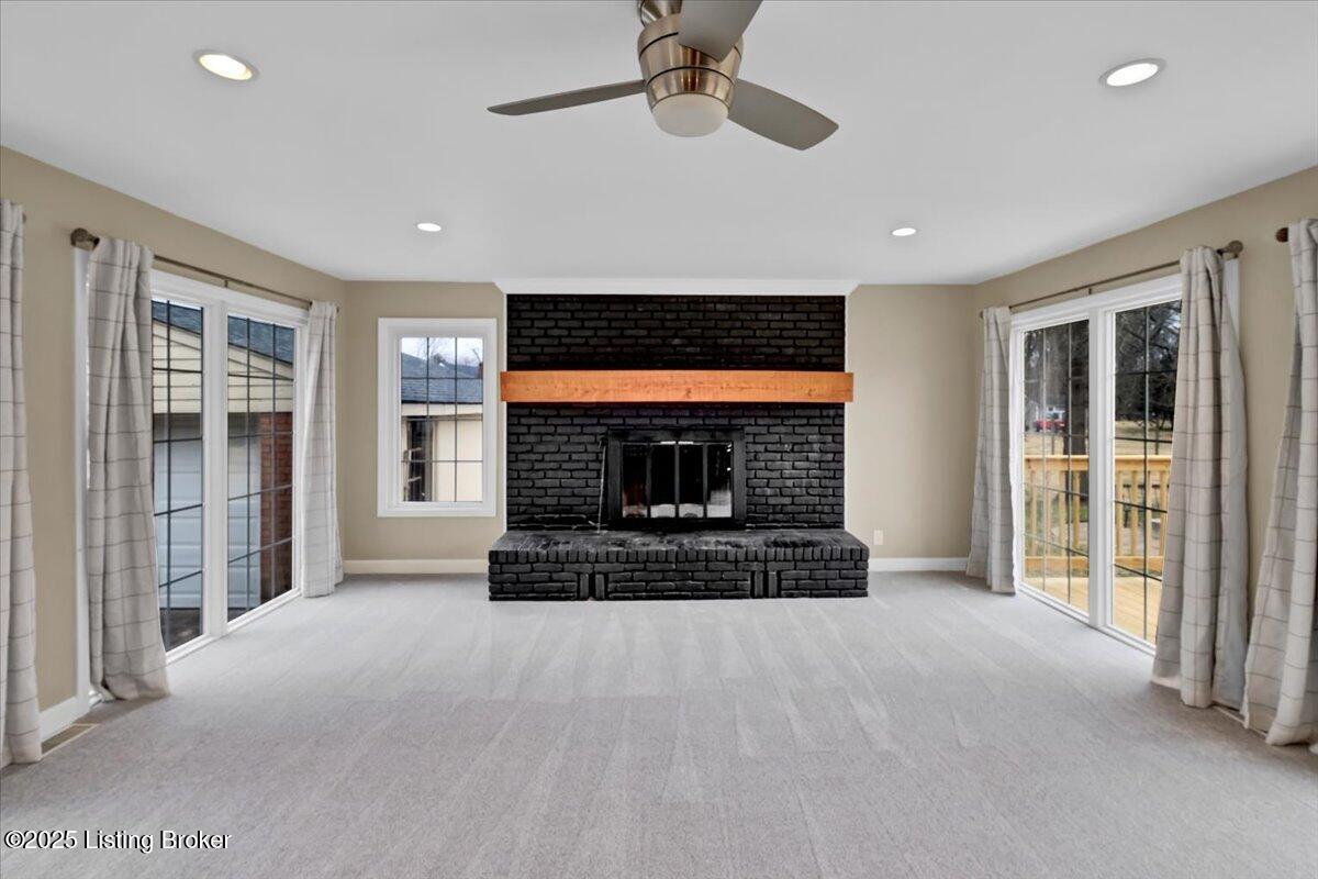 6711 Riverway Dr