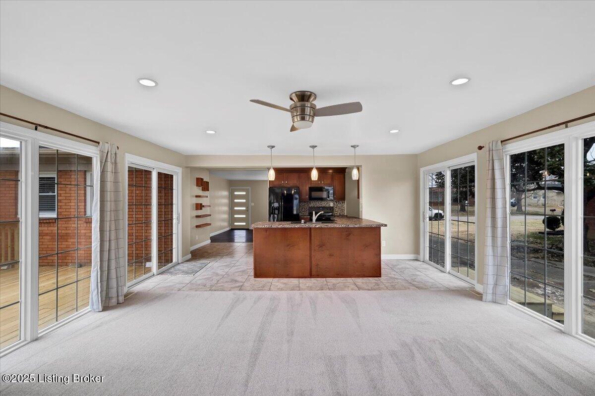 6711 Riverway Dr