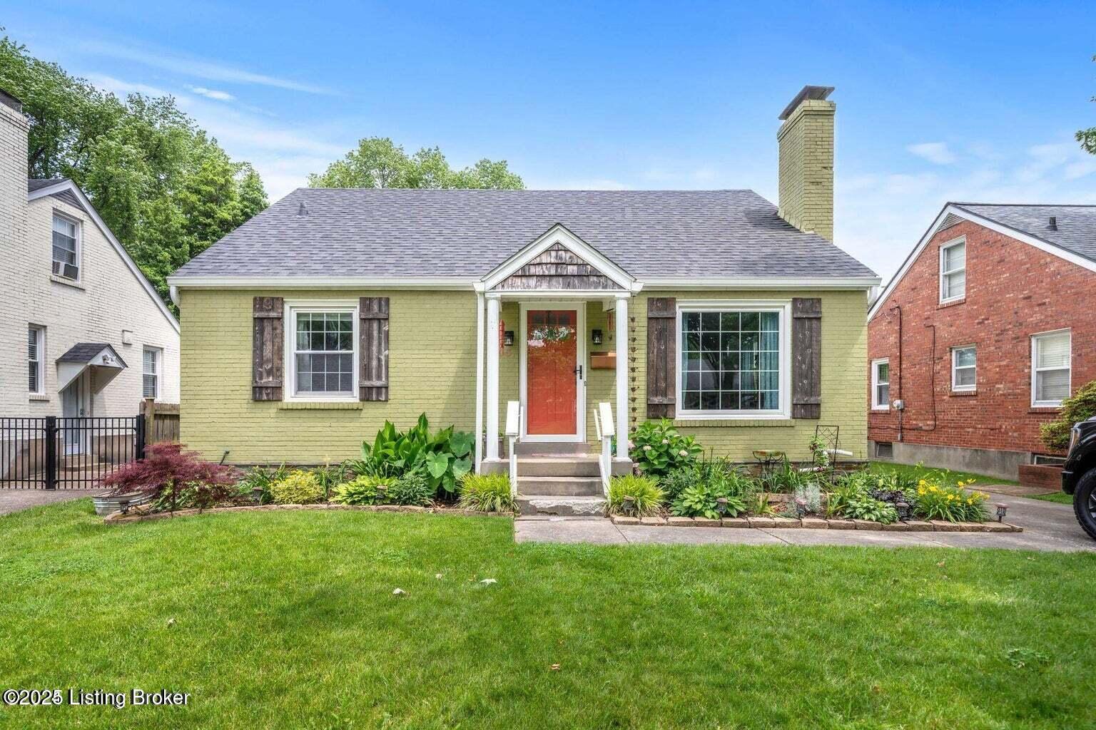305 Merriman Rd