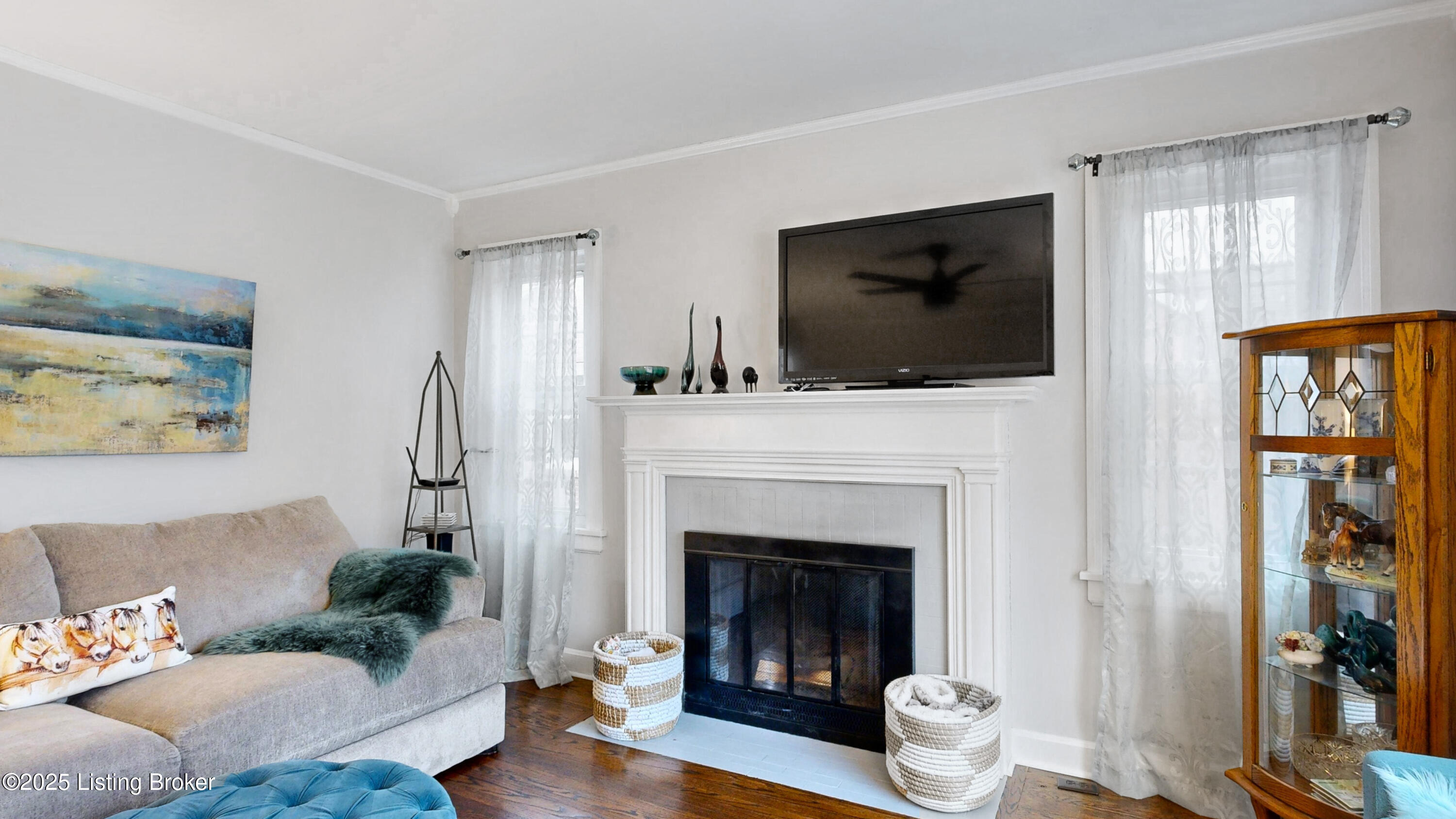 305 Merriman Rd