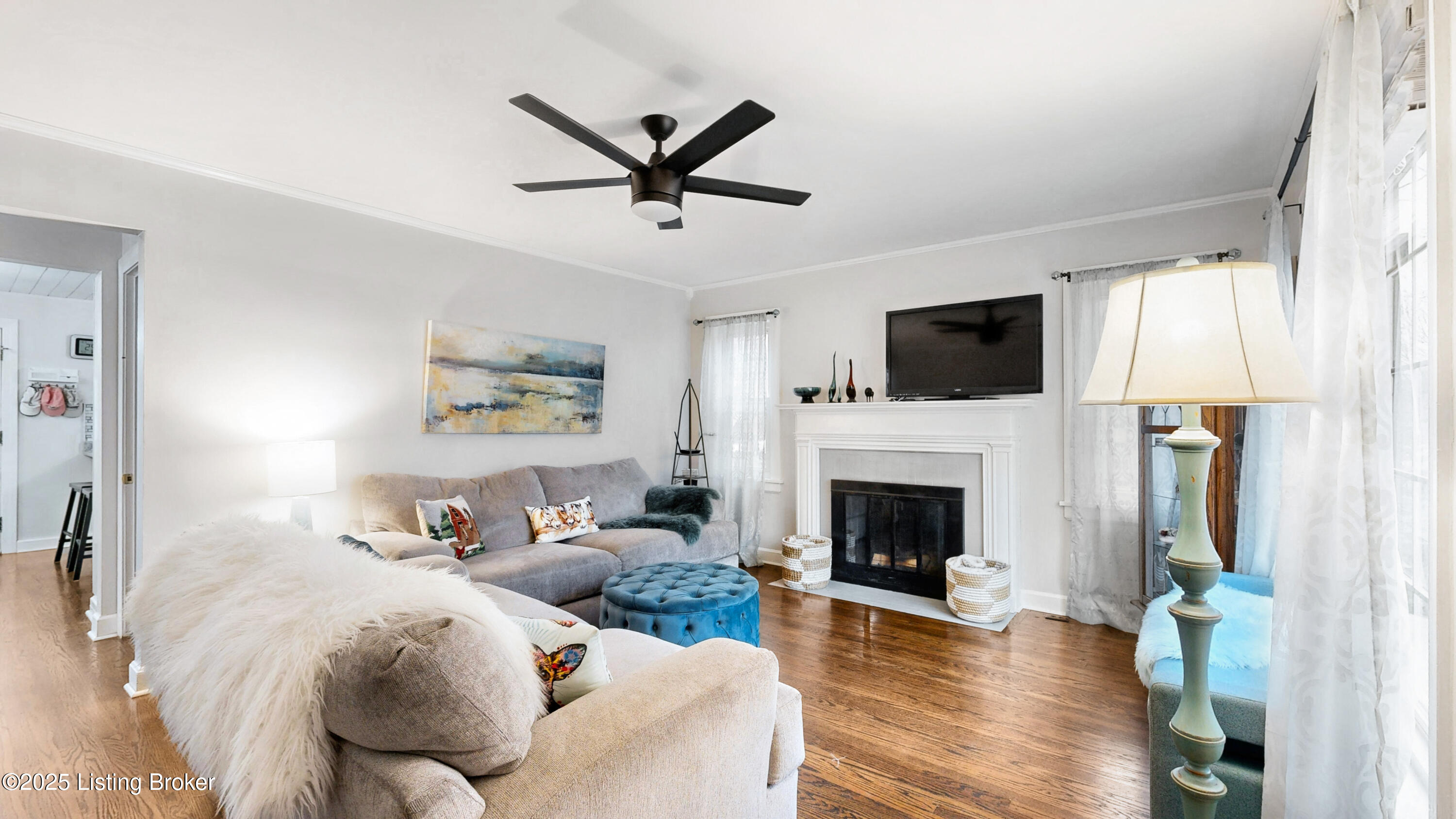 305 Merriman Rd