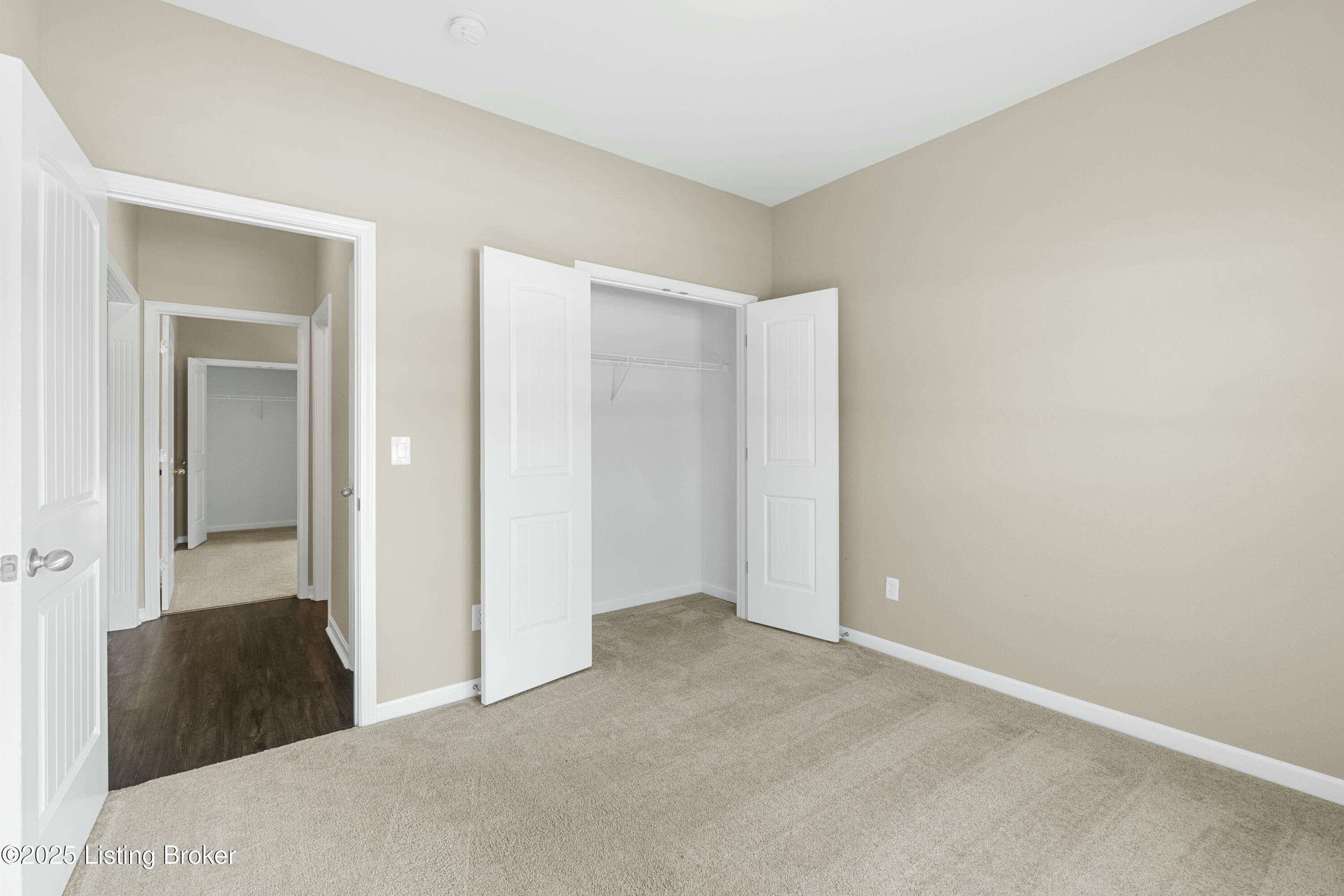1431 Parkridge Pkwy