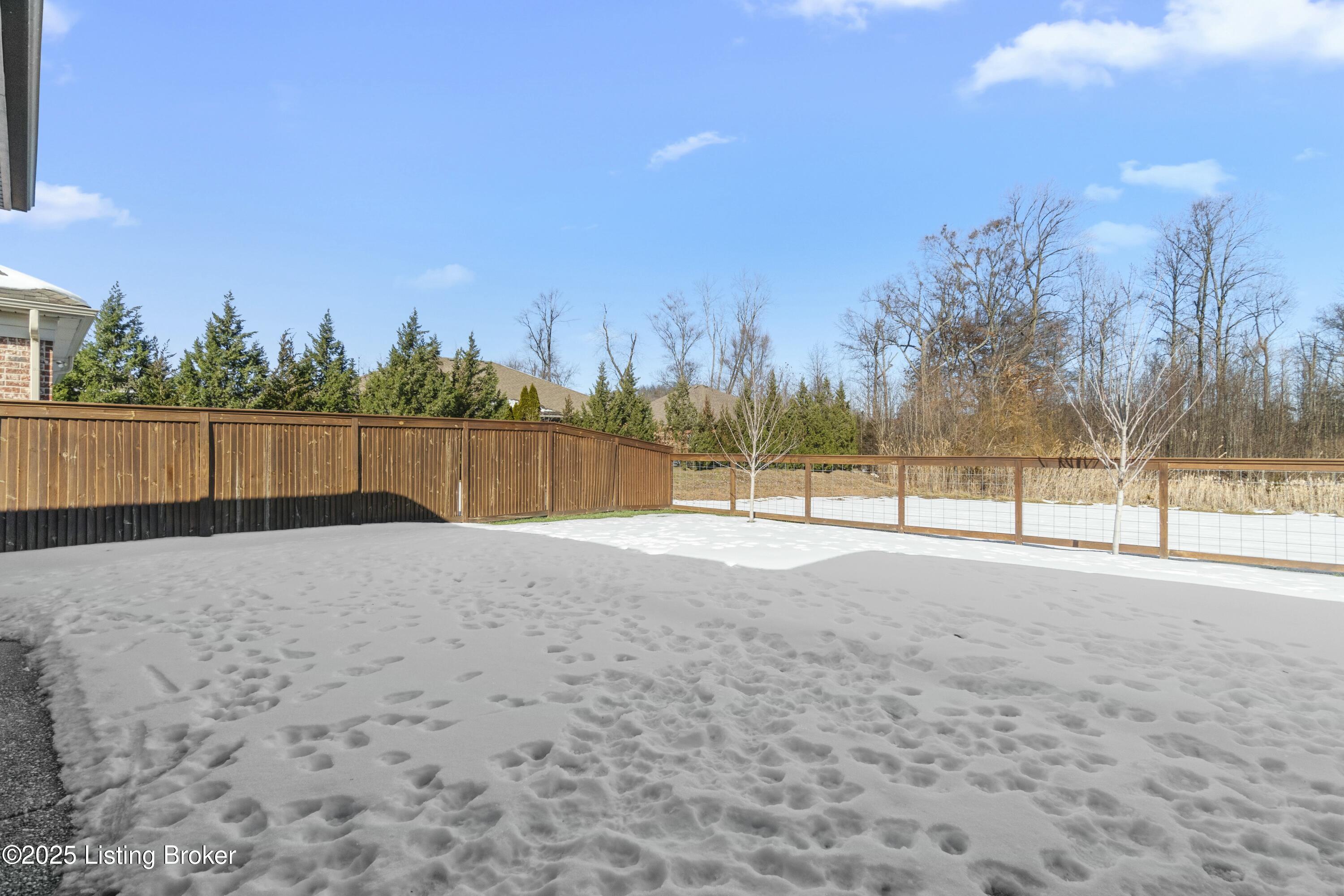 1431 Parkridge Pkwy