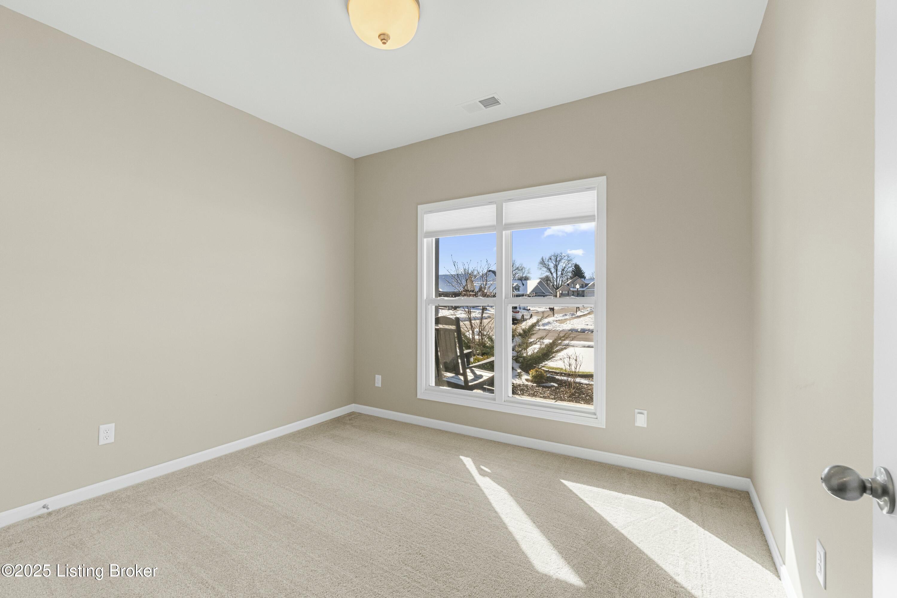 1431 Parkridge Pkwy