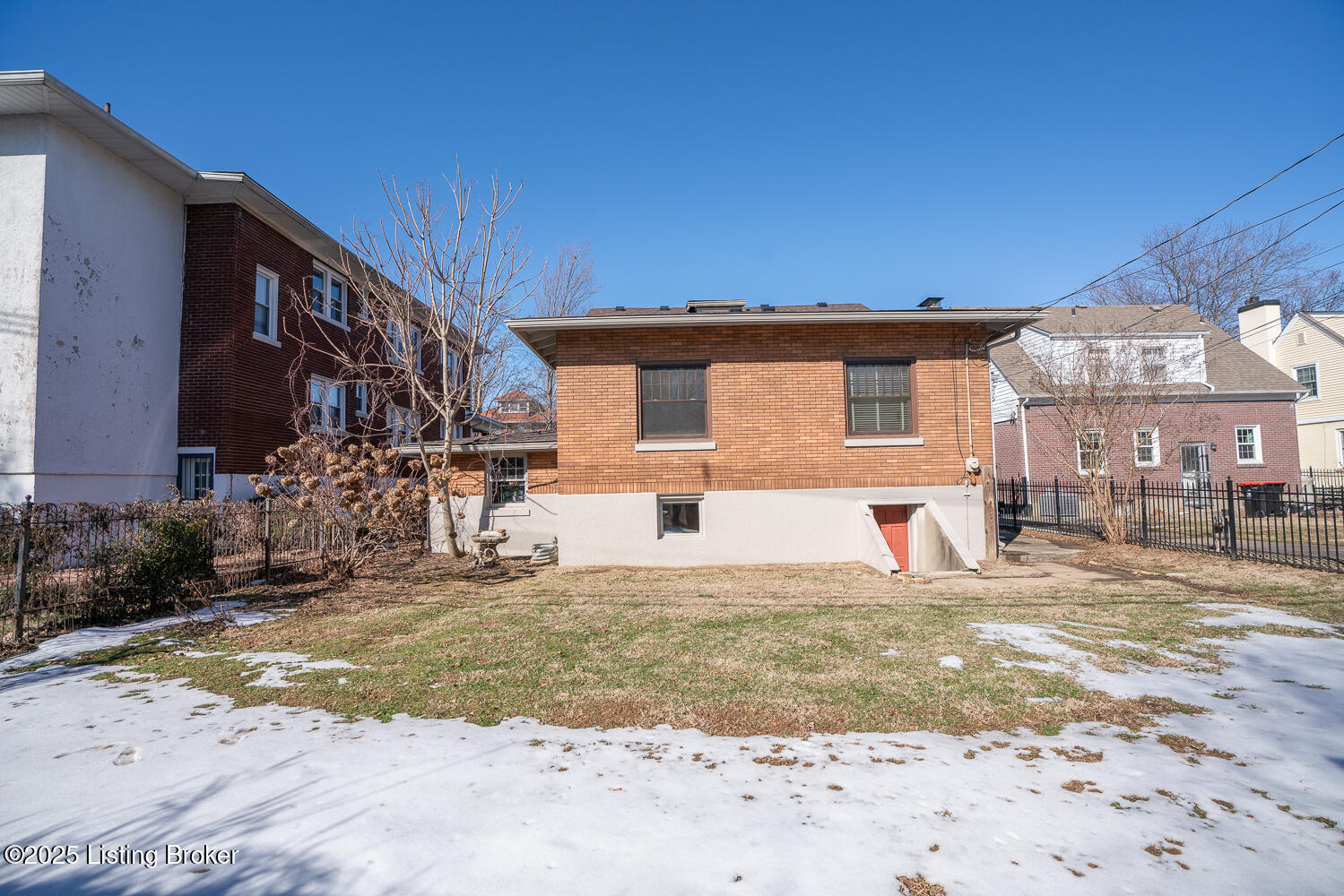 1846 Rutherford Ave