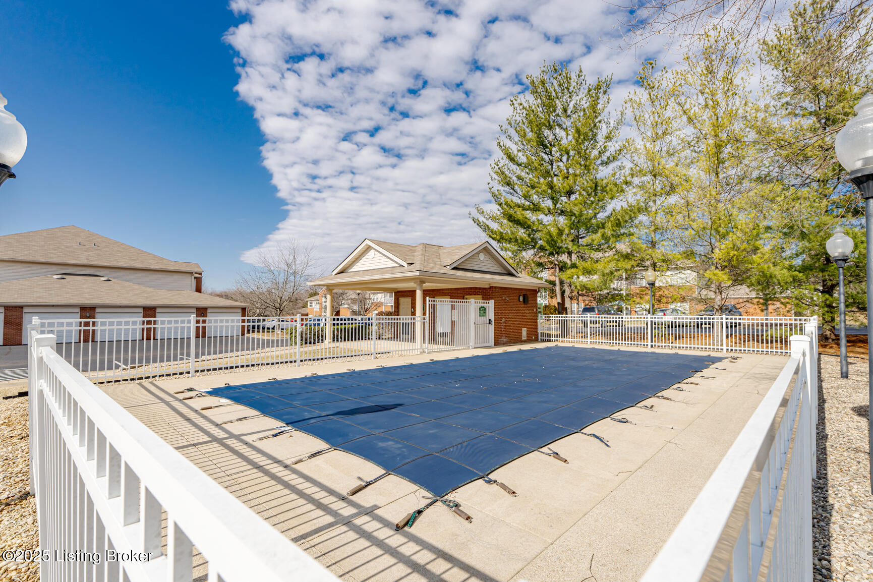 9502 Magnolia Ridge Dr UNIT 102