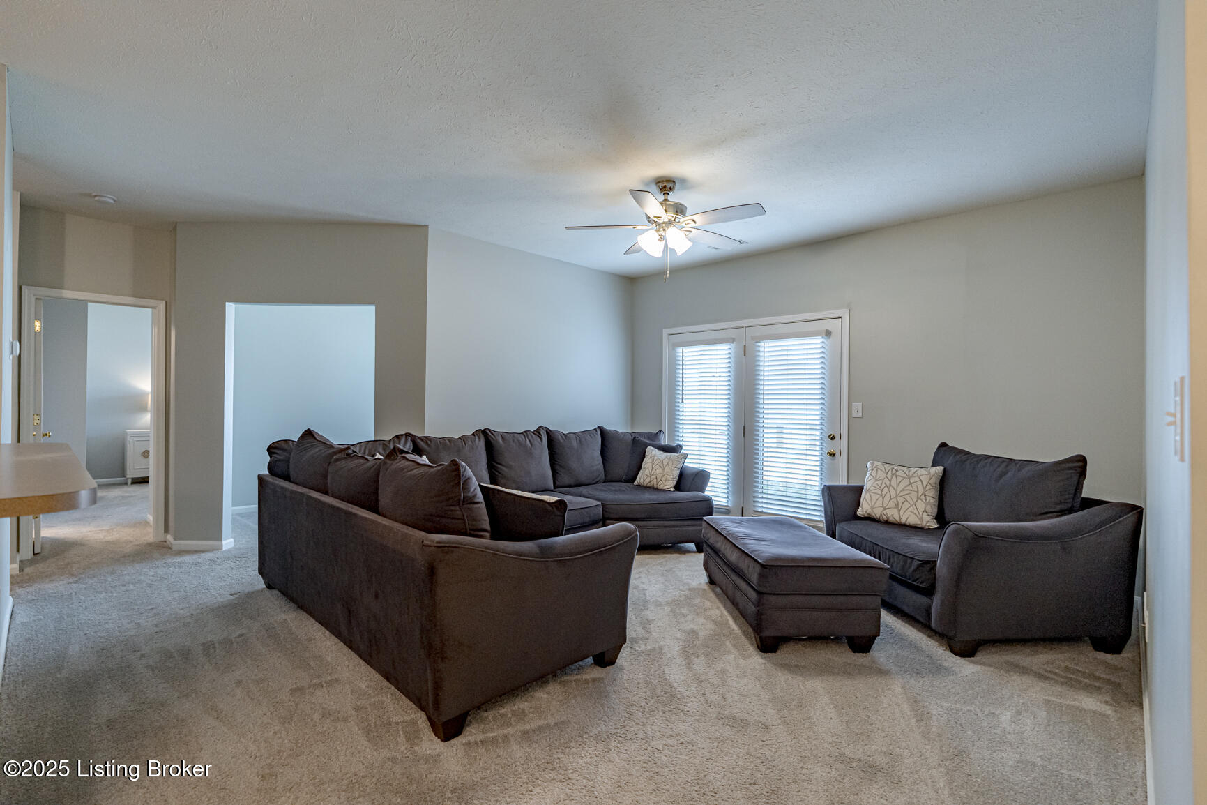 9502 Magnolia Ridge Dr UNIT 102