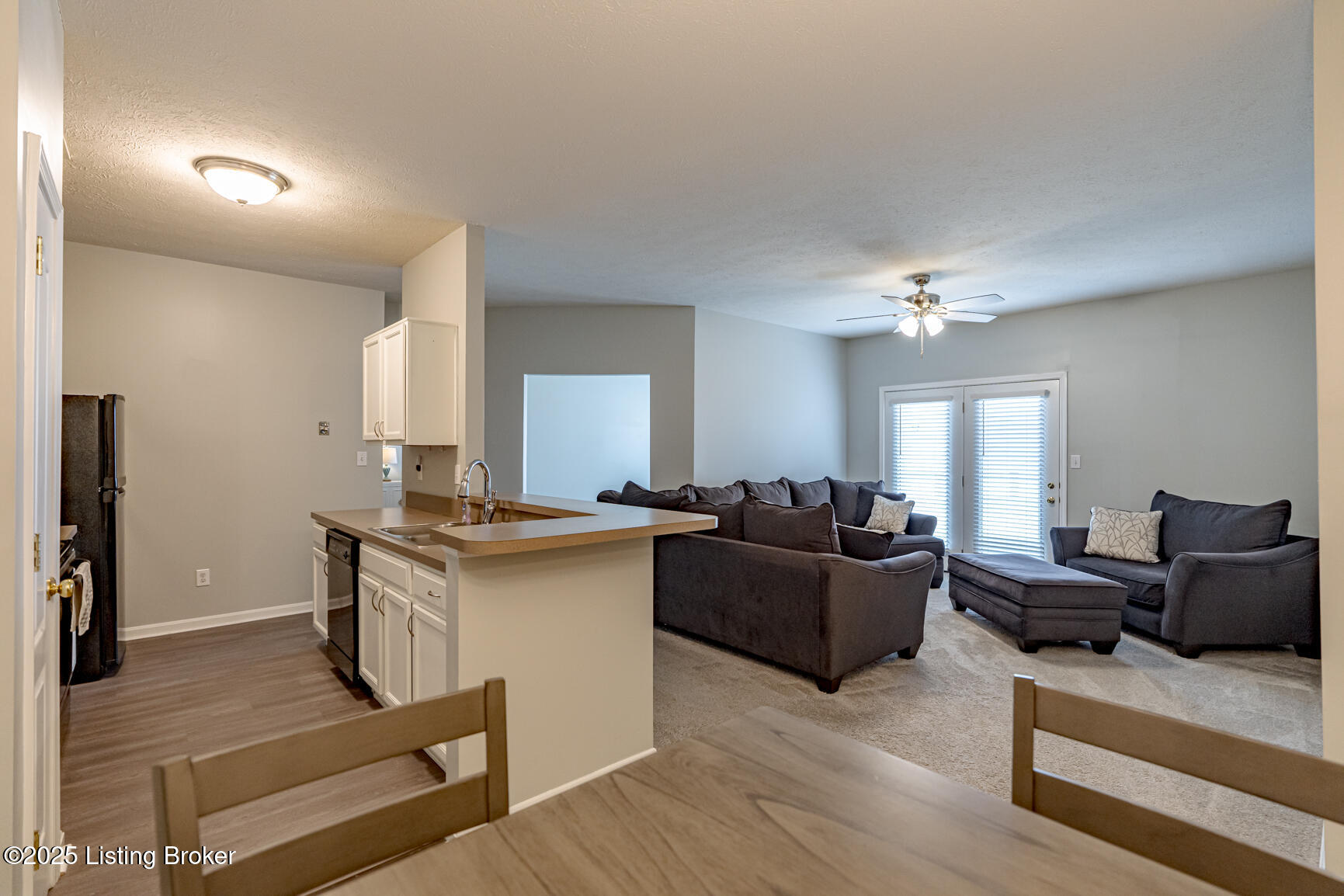9502 Magnolia Ridge Dr UNIT 102