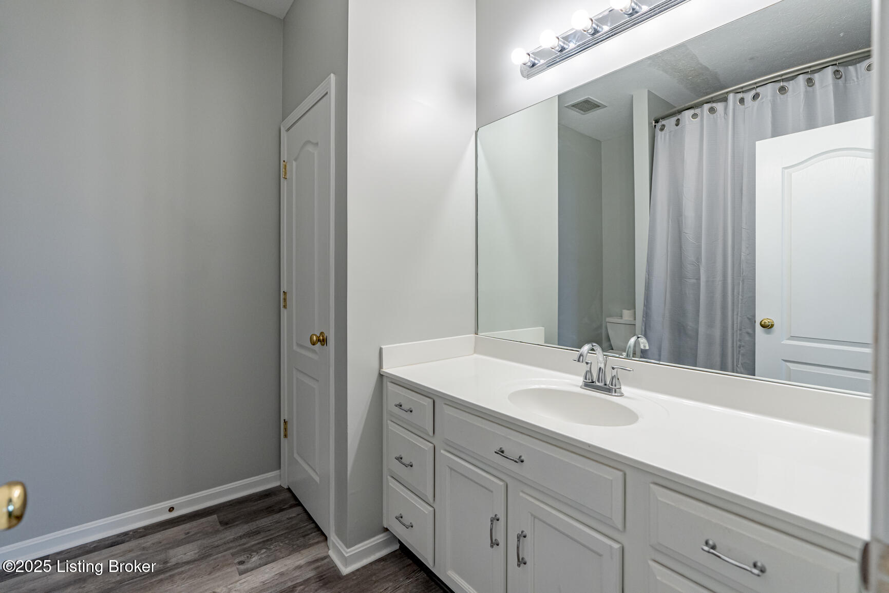 9502 Magnolia Ridge Dr UNIT 102